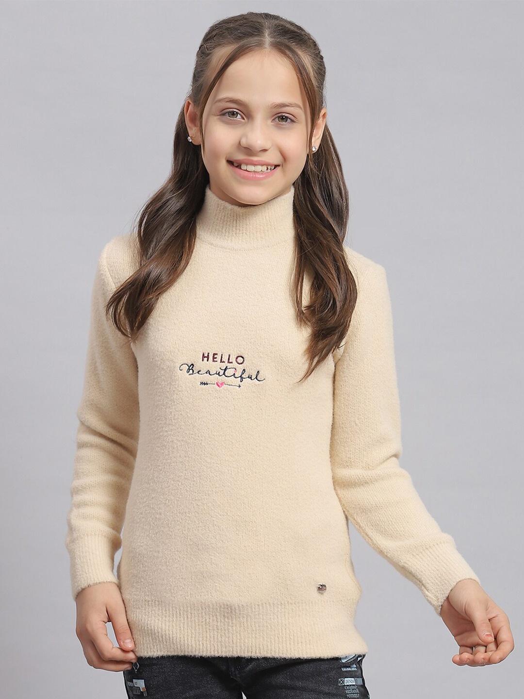 

Monte Carlo Girls Embroidered Typography Mock Collar Pullover, Beige