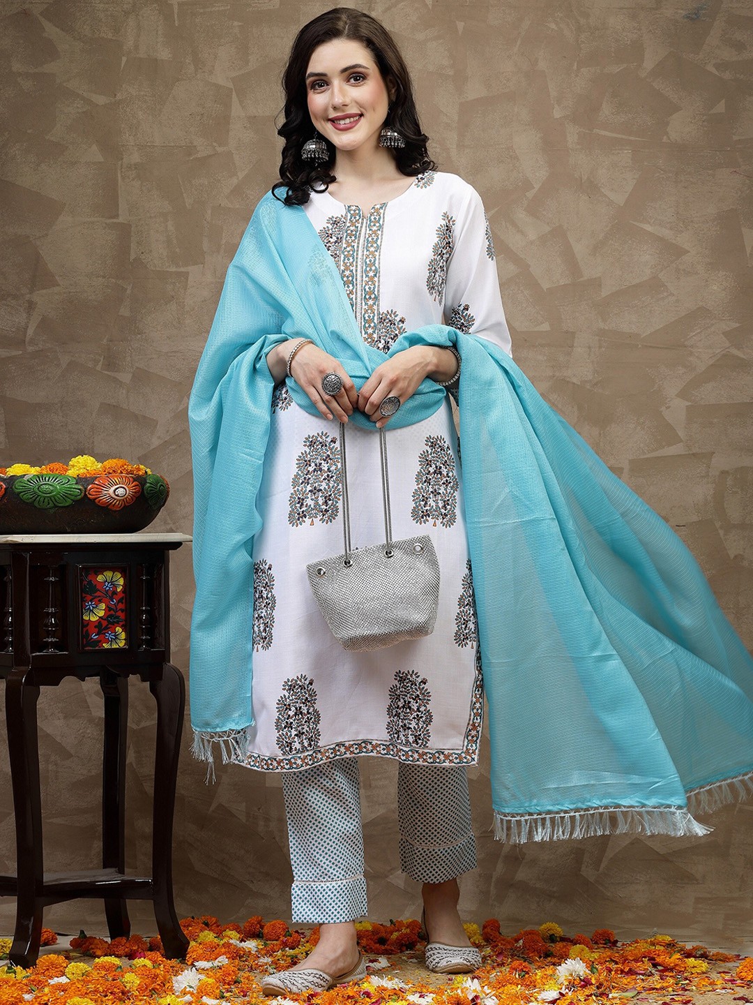 

KALINI Ethnic Motifs Printed Straight Kurta With Trousers & Dupatta, White