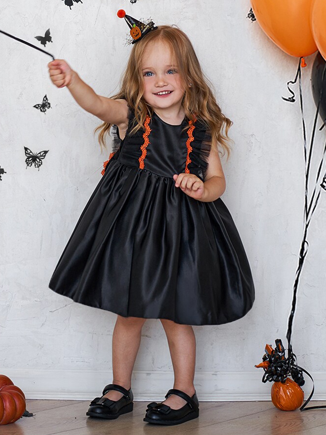 

StyleCast Girls Black Round Neck Bow A-Line Dress