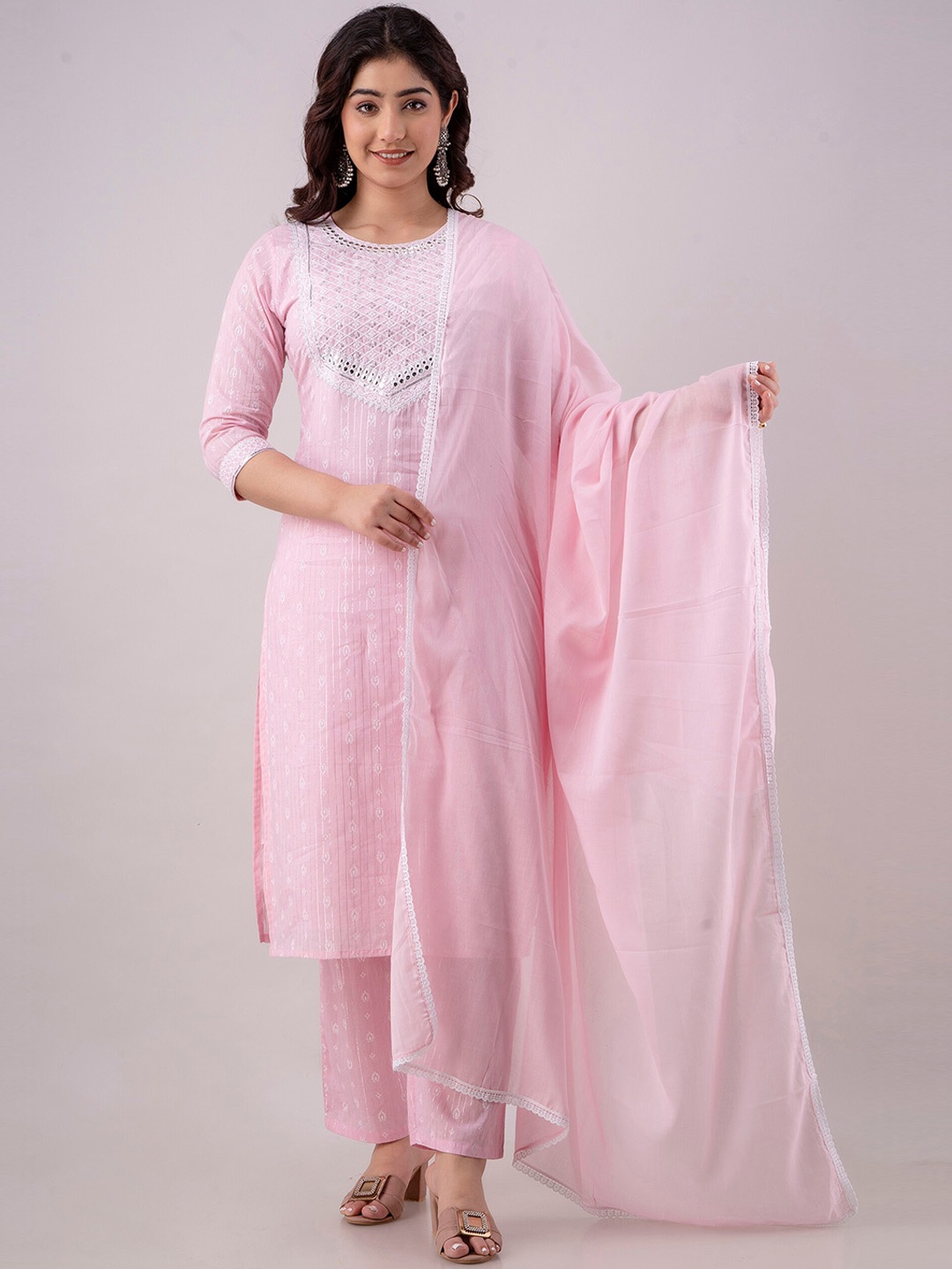 

Charu Embroidered Regular Pure Cotton Kurta With Trousers & Dupatta, Pink