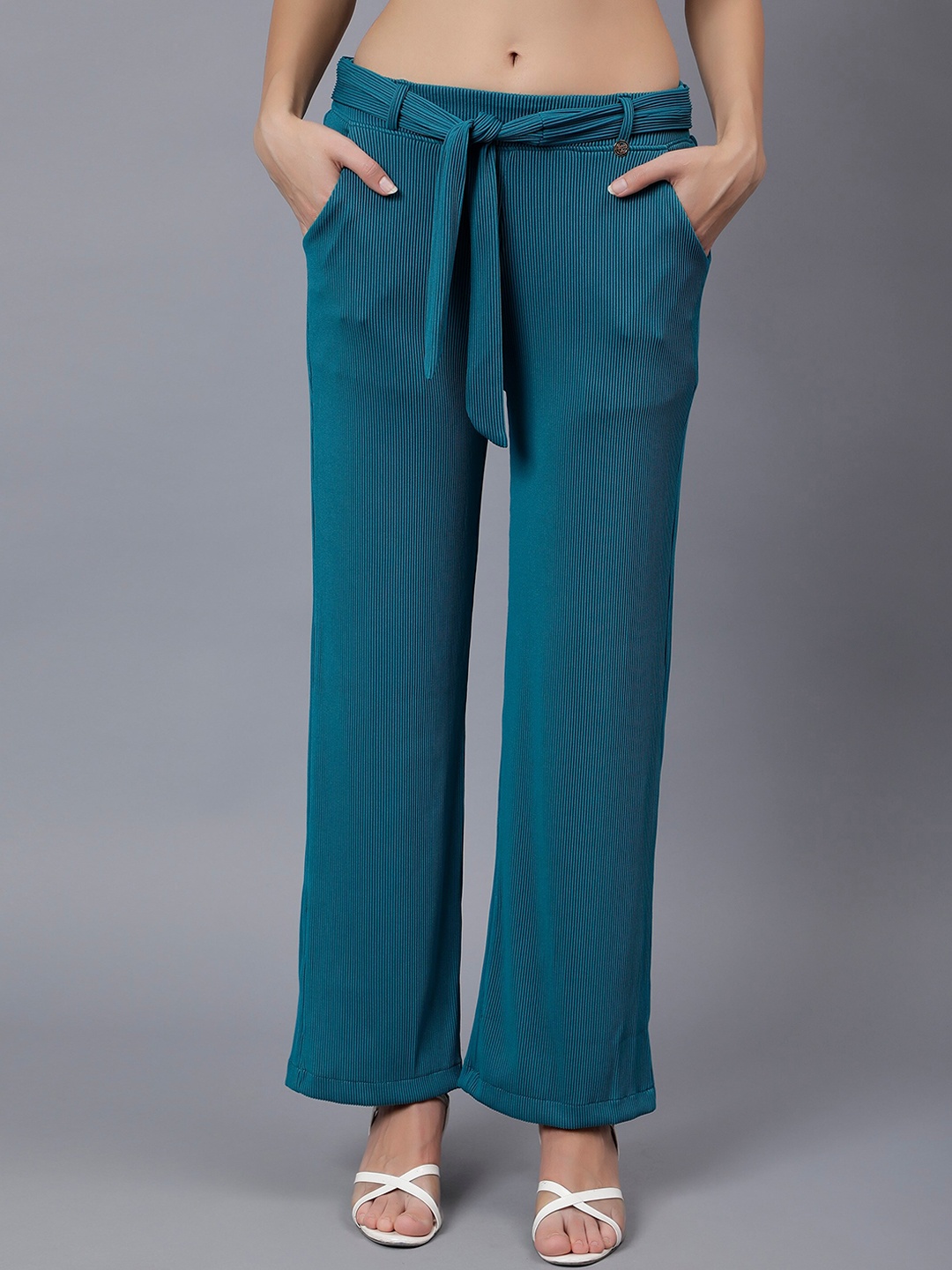

Steele Women Travel Features Mid-Rise Parallel Trousers, Blue