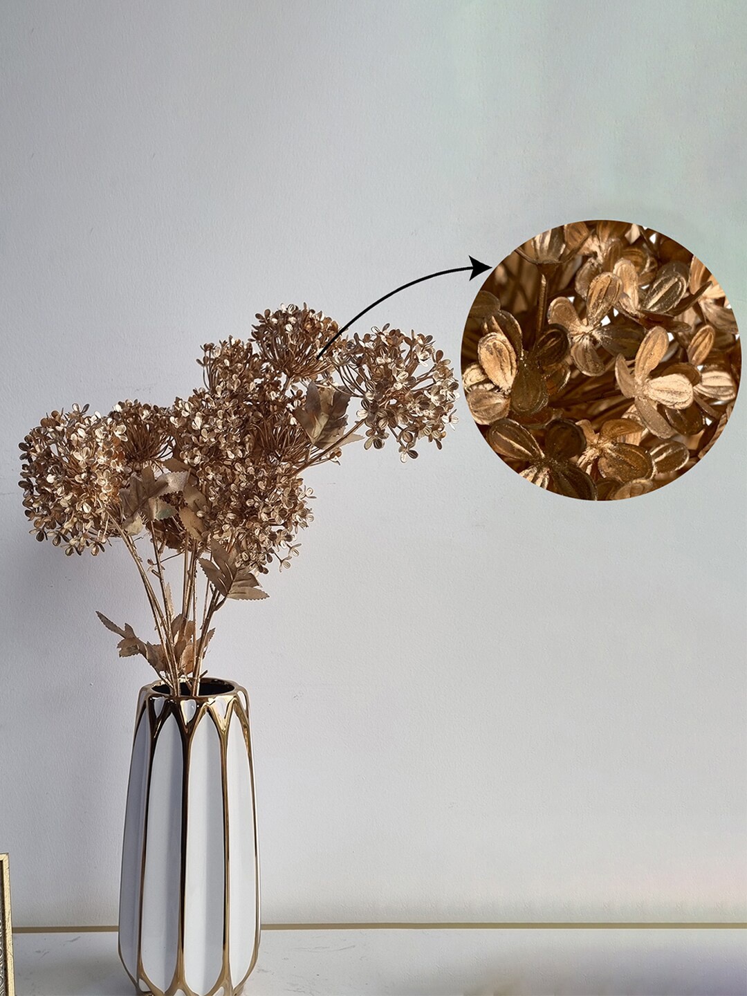 

Art Street Gold Toned 4 Pieces Hydrangea Viburnum Artificial Flower