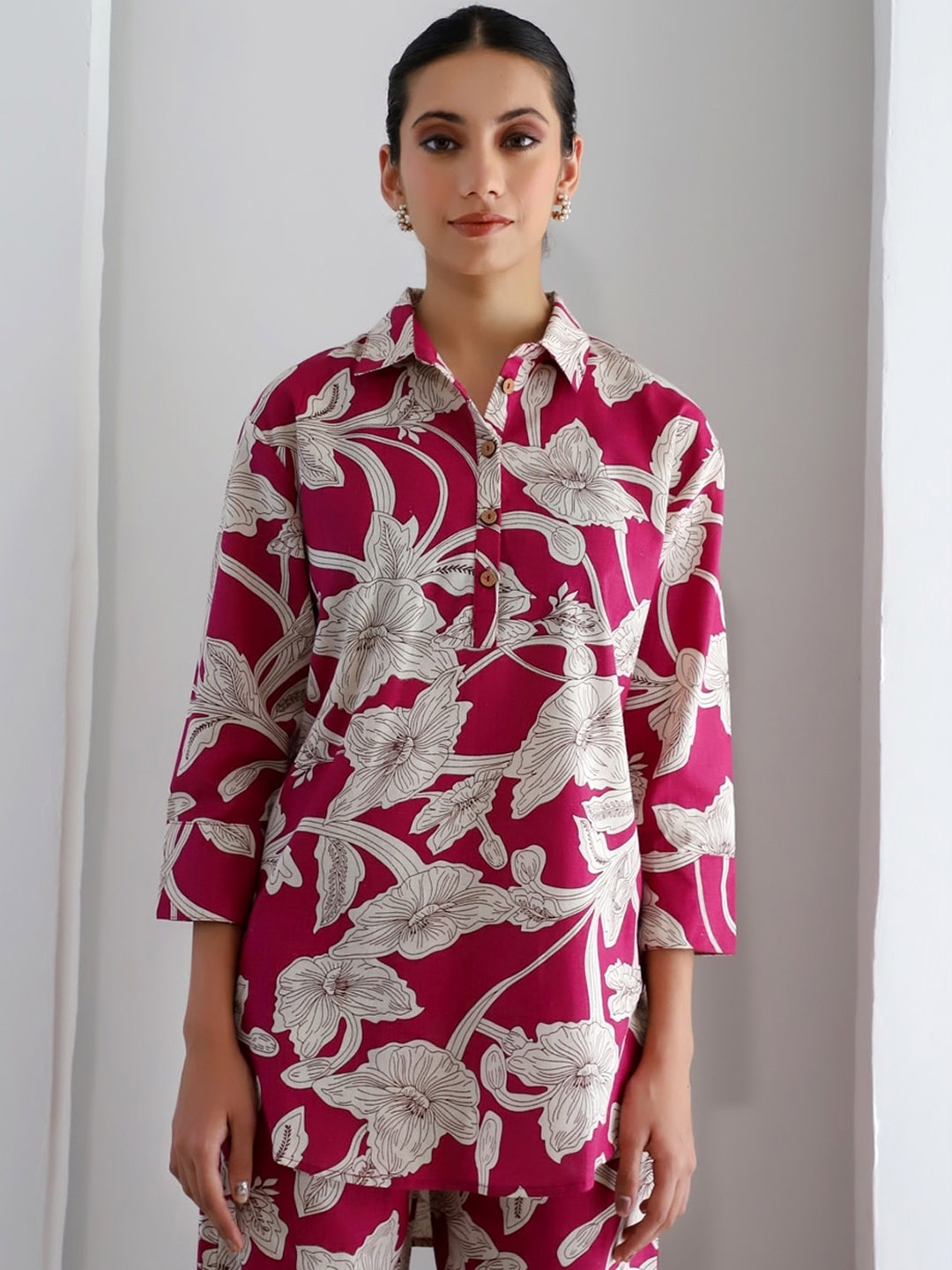 

Lake Peace Printed Pure Cotton Shirt Collar Tunic With Trousers, Magenta