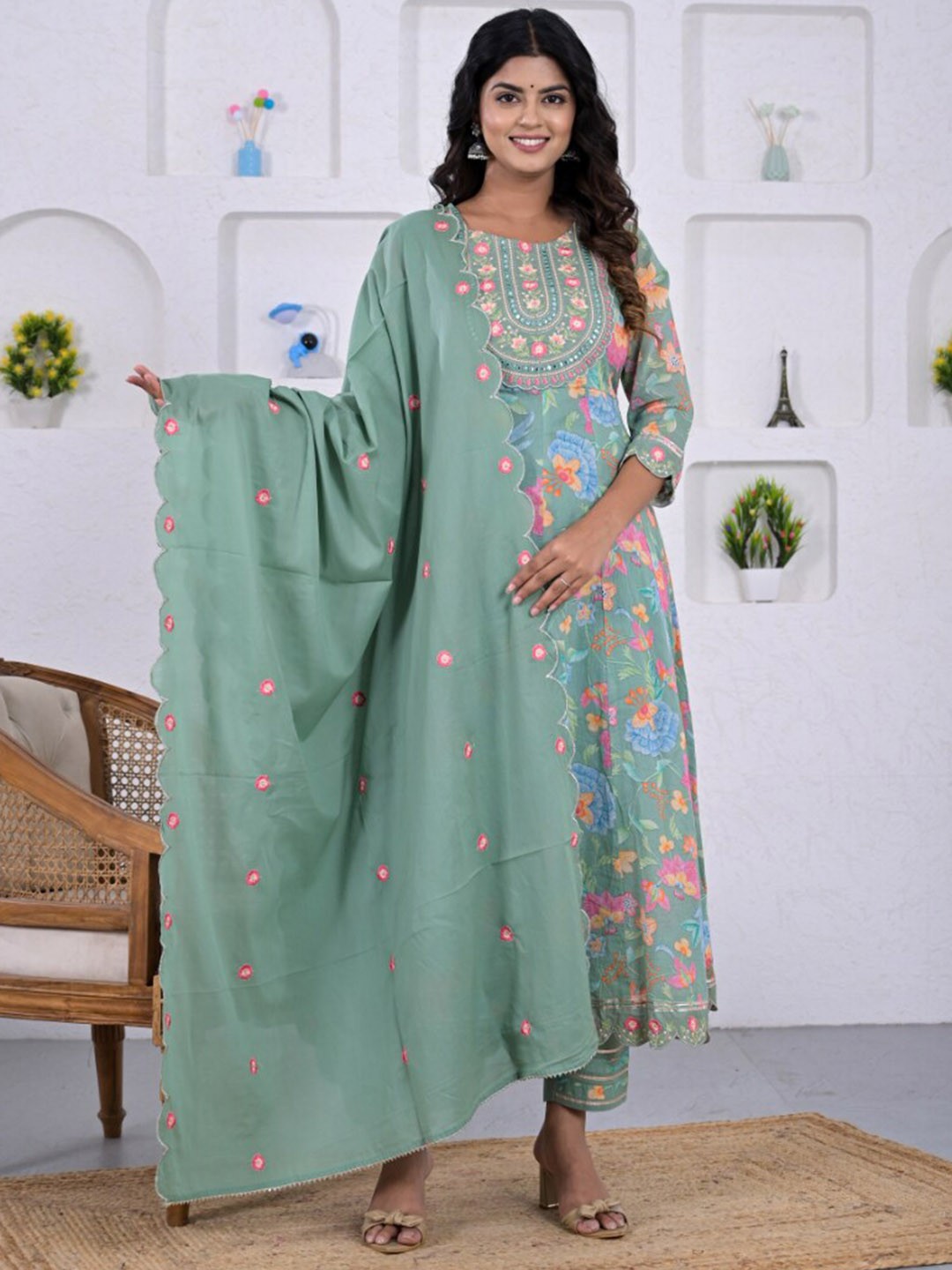 

ZARI Floral Printed Kurta with Trousers & Dupatta, Green