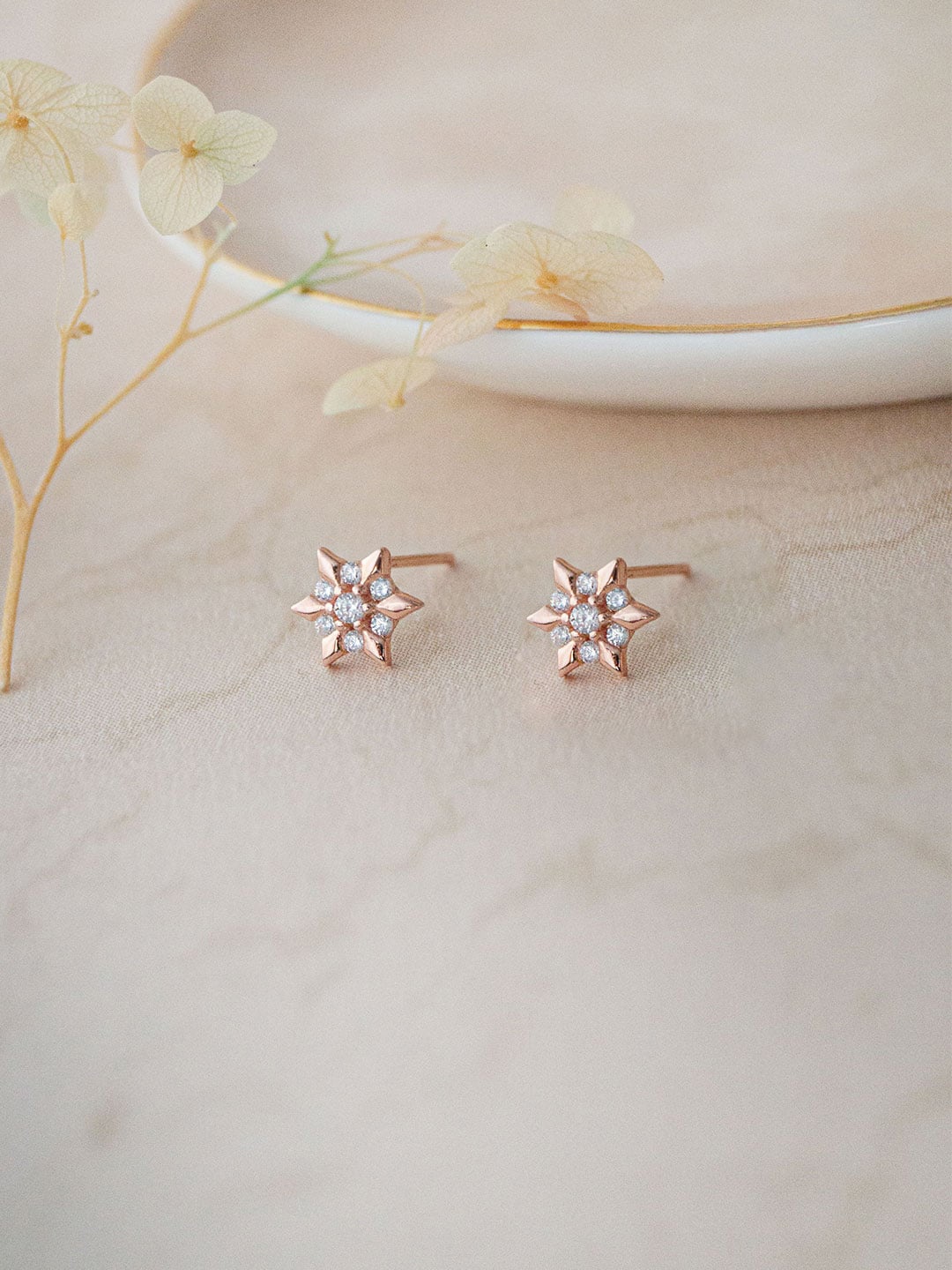 

MANNASH Rose Gold Plated Sterling Silver Classic Studs Earrings