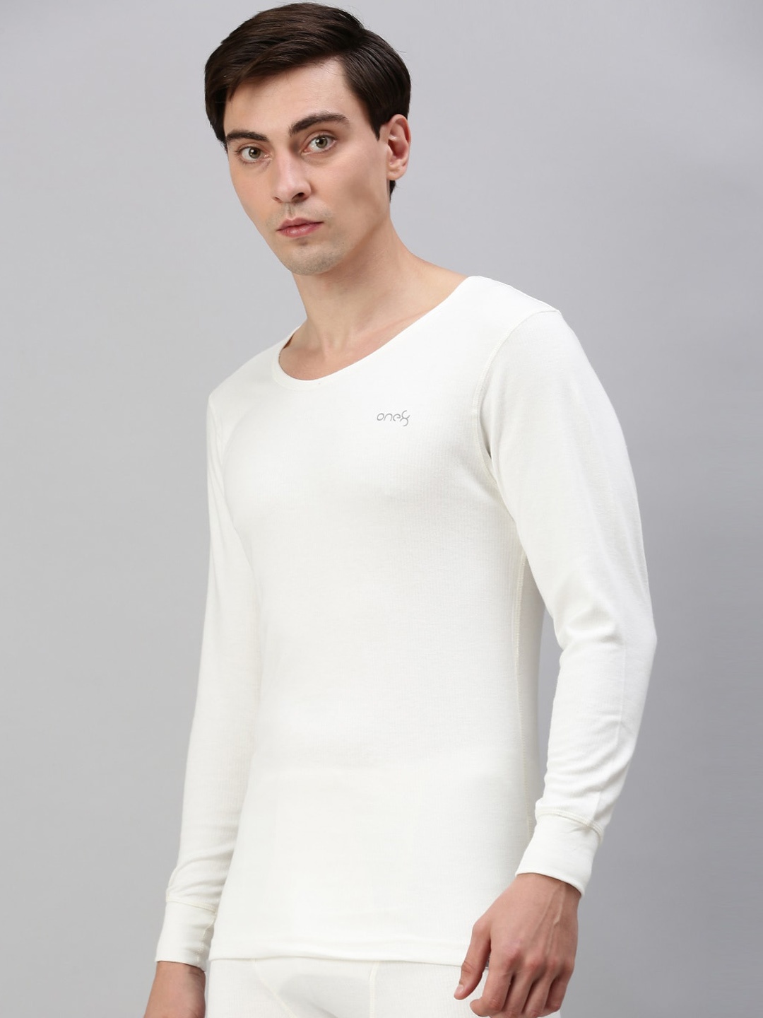 

one8 by Virat Kohli Skinny Fit Round Neck Pure Cotton Thermal Set, White