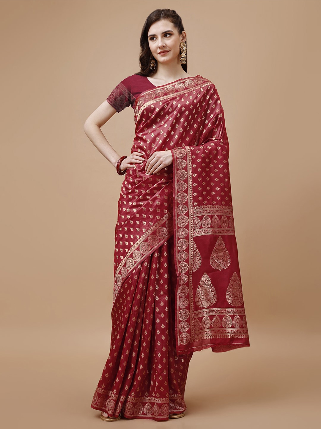 

MAGMINA Ethnic Motifs Woven Design Zari Pure Silk Banarasi Saree, Maroon