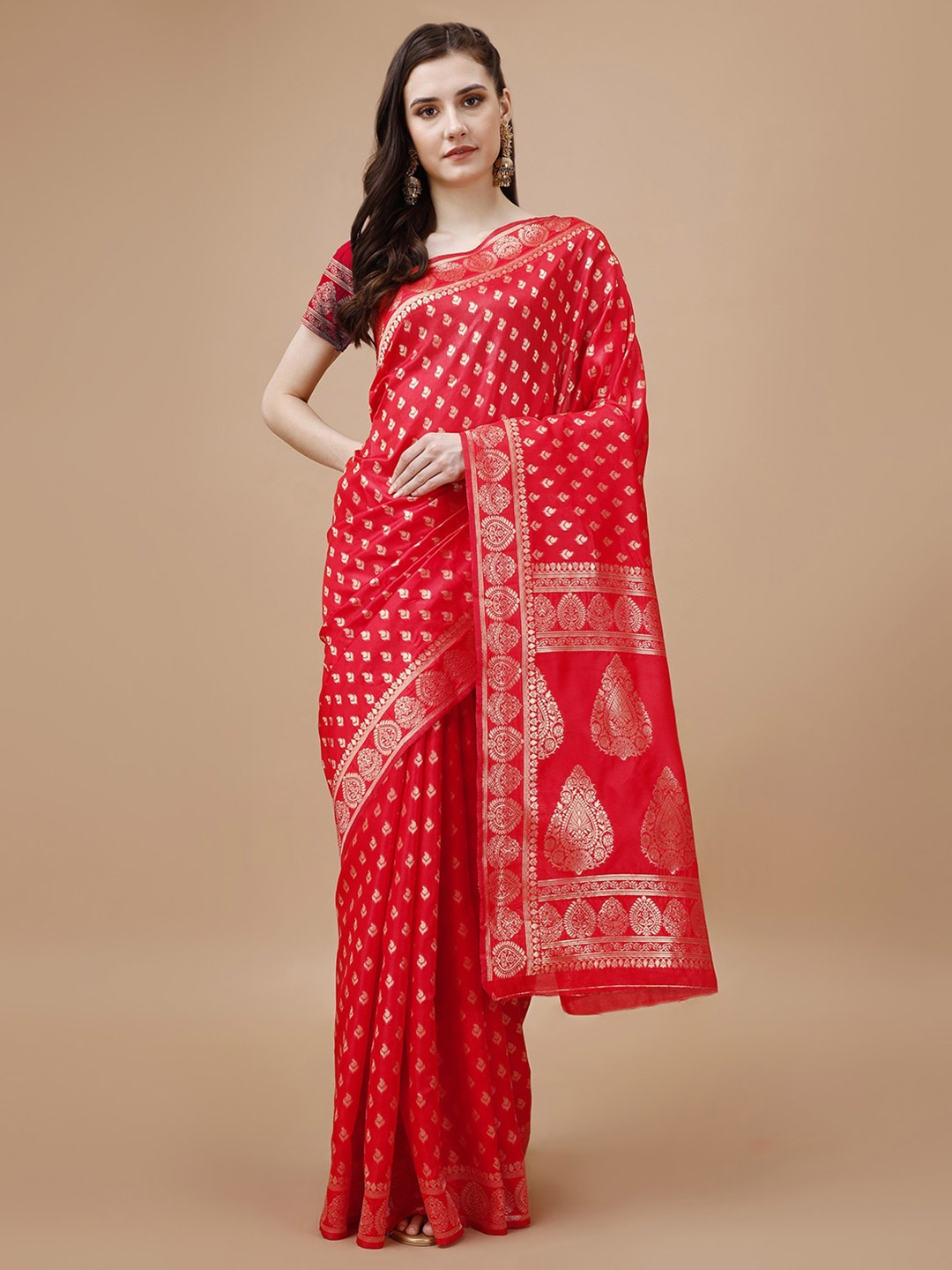 

MAGMINA Ethnic Motifs Woven Design Zari Pure Silk Banarasi Saree, Red