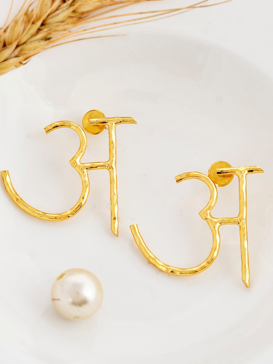 

ZURII Gold Plated Classic Drop Earrings