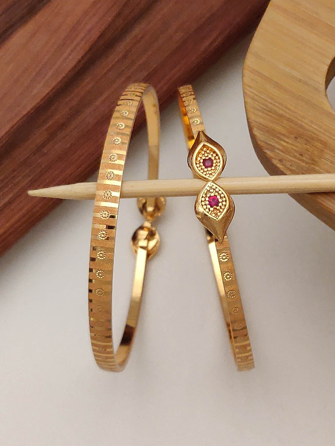

Shining Diva Set of 2 Gold Plated Crystal Studded Bangles
