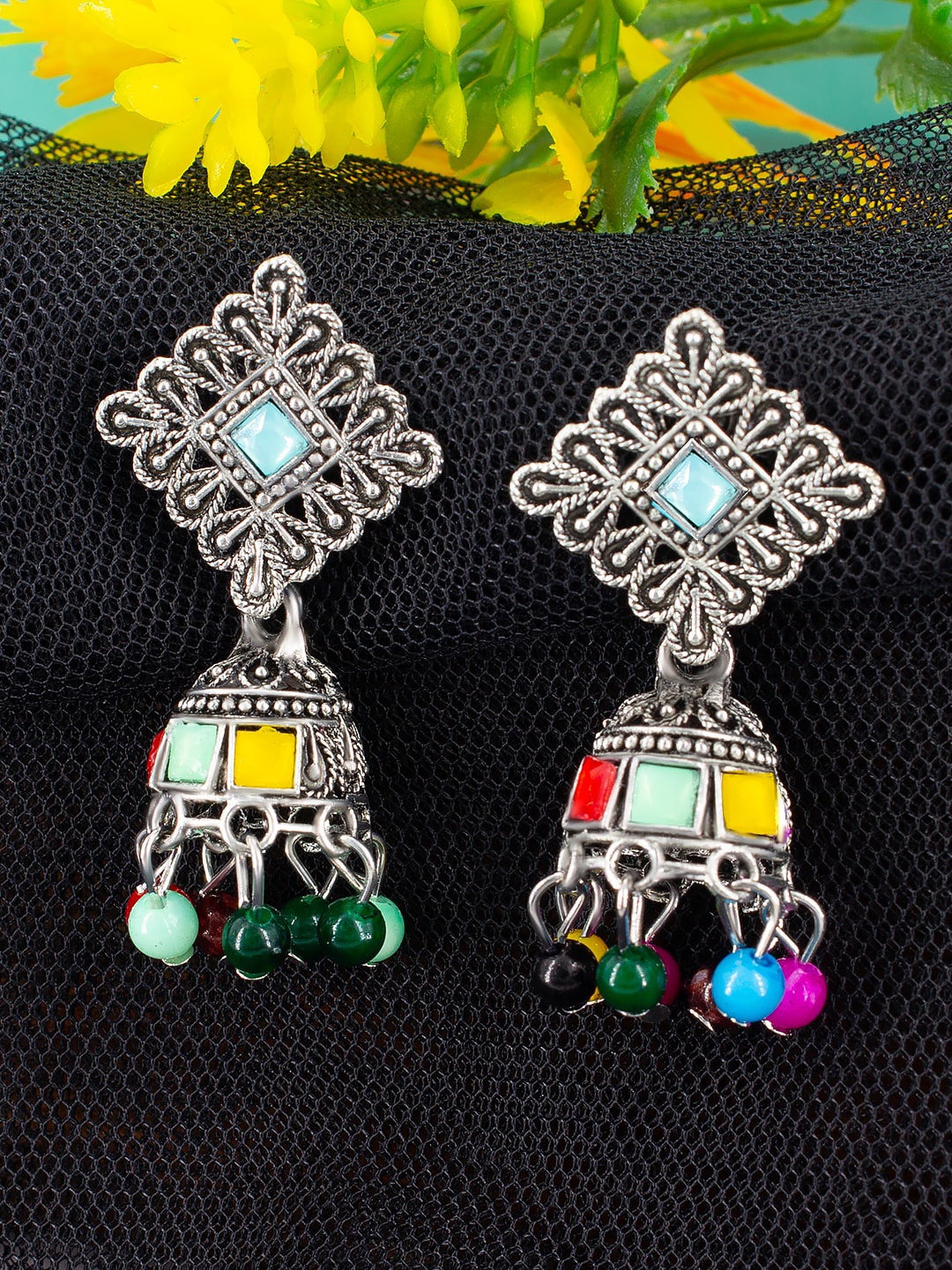 

PRIVIU Dome Shaped Jhumkas, Silver