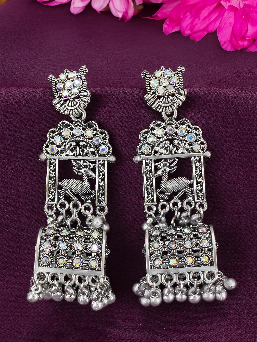 

PRIVIU Brass Classic Jhumkas, Silver