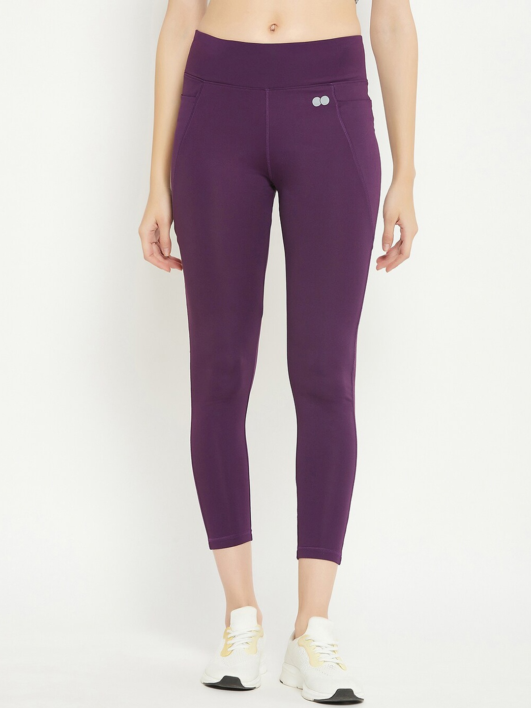

Clovia Women Purple Slim-Fit 4 Pocket Ankle-Length Tights