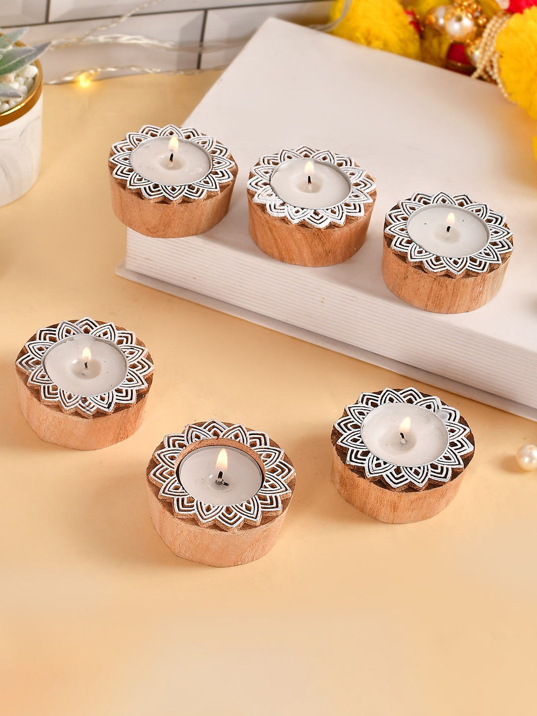 

COOPTIC Lotus Round Block Wooden Tea Light Candle Holder, Brown