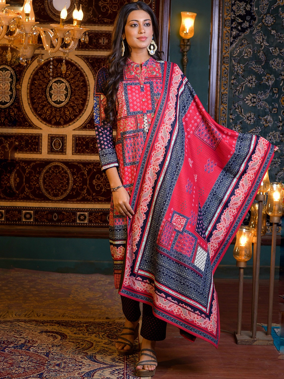 

Idhu Ethnic Motifs Printed Mandarin Collar Kurta With Trousers & Dupatta, Magenta