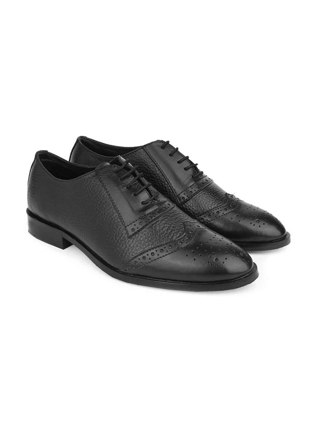 

LA BOTTE Men Textured Leather Formal Brogues, Black