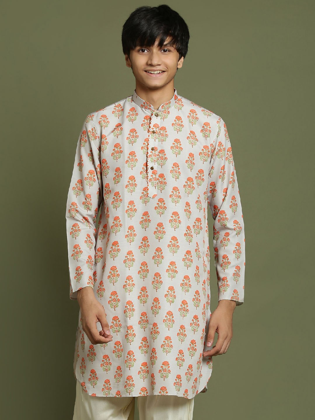 

VASTRAMAY BoysFloral Printed Mandarin Collar Cotton Silk Straight Kurta, Beige
