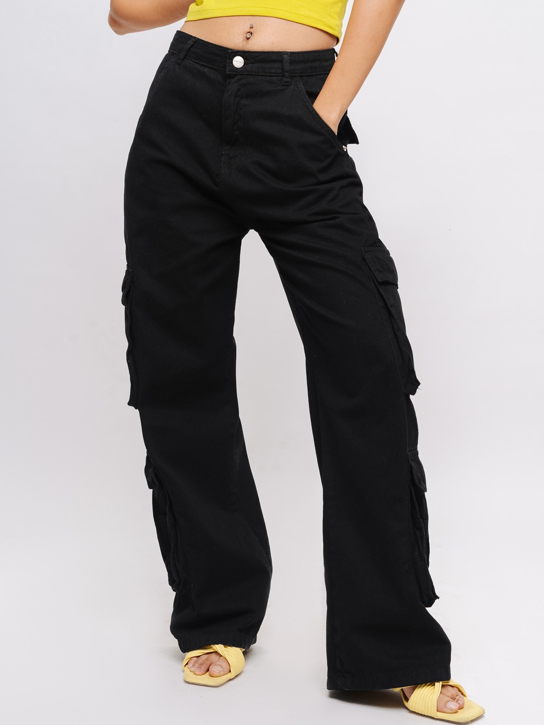 

FREAKINS Women Straight Fit High-Rise Pure Cotton Cargo Jeans, Black