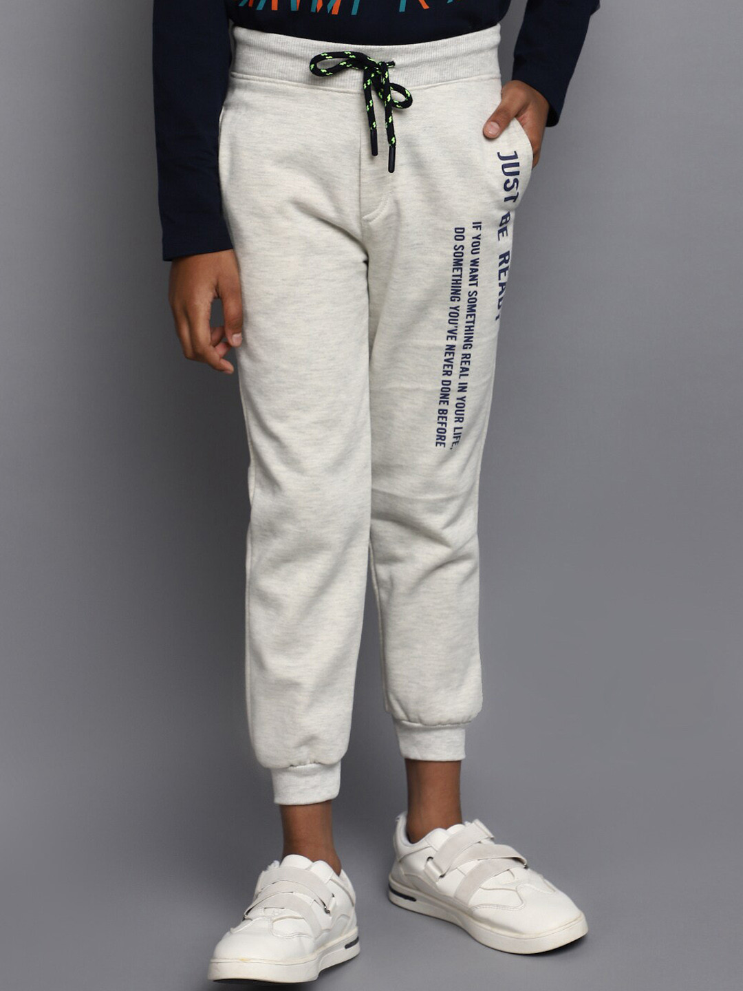 

V-Mart Boys Printed Cotton Mid Rise Joggers, Grey