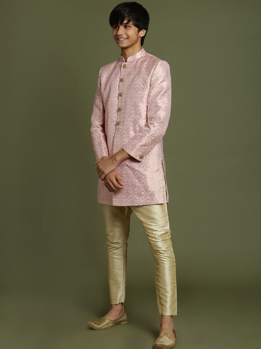 

VASTRAMAY Boys Woven Design Brocade Sherwani Set, Pink
