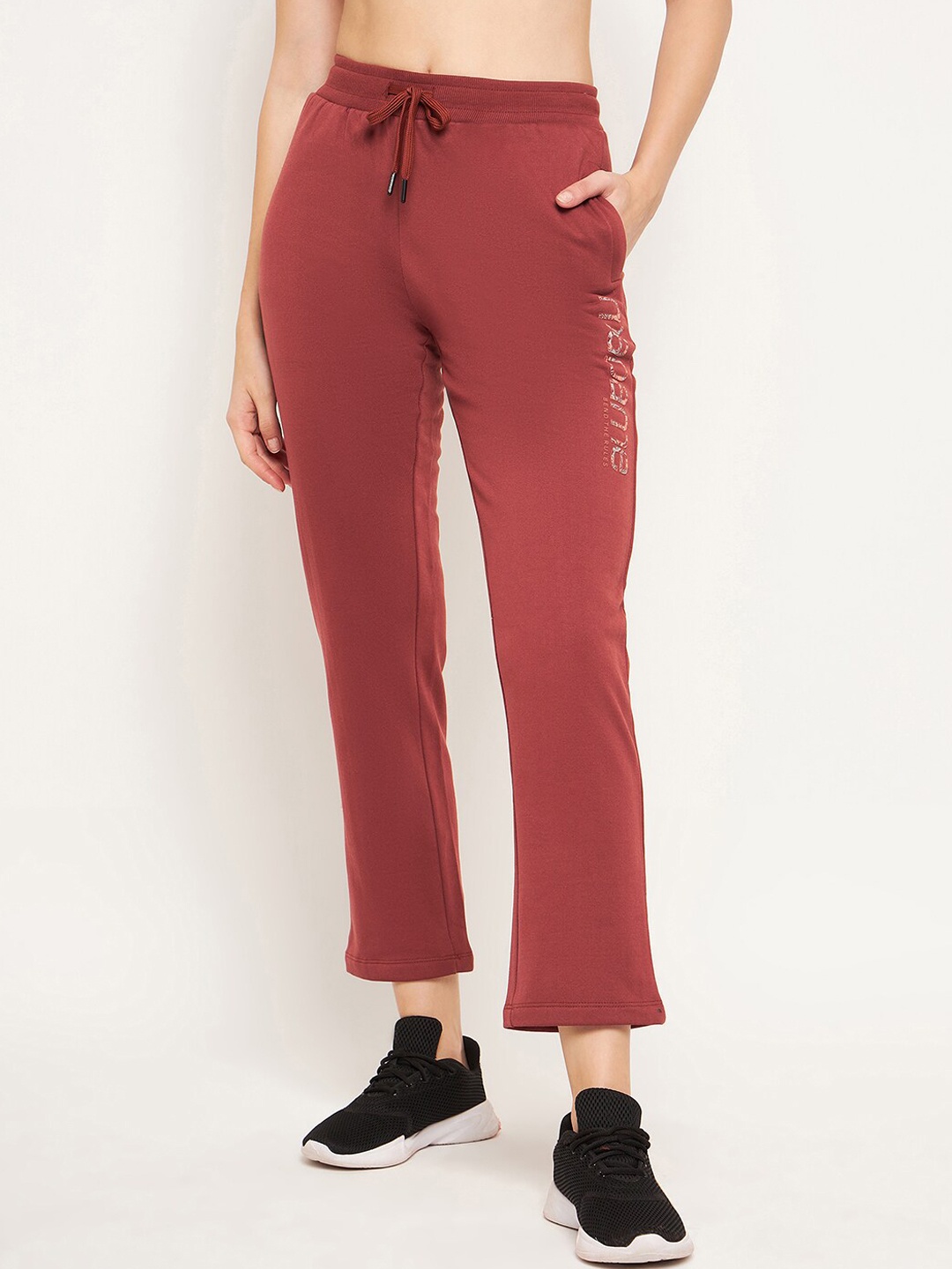

MADAME M SECRET Women Regular Fit Mid-Rise Track Pants, Rust
