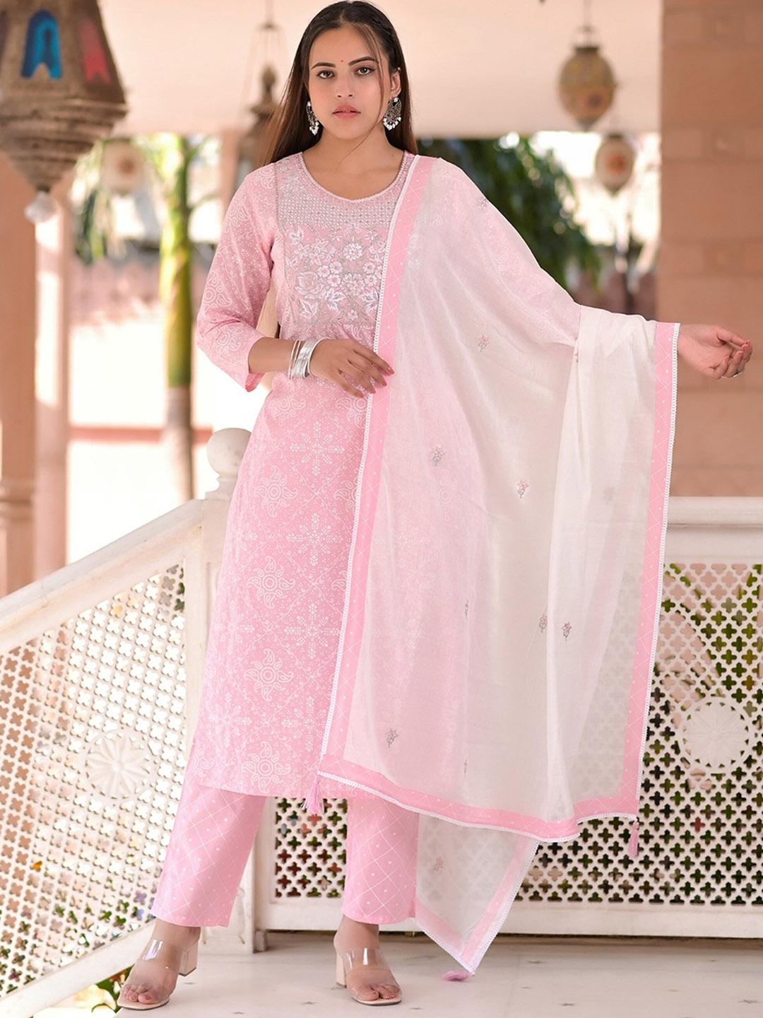 

AARYAHI Ethnic Motif Printed Thread Work Pure Cotton Straight Kurta & Trouser With Dupatta, Pink