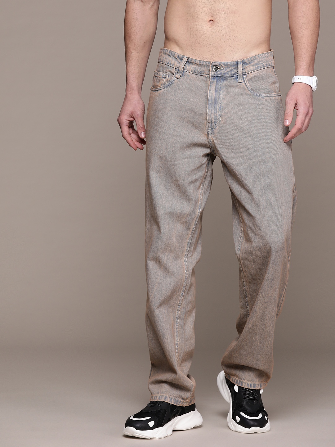 

The Roadster Lifestyle Co. Men Pure Cotton Straight Fit Jeans, Blue