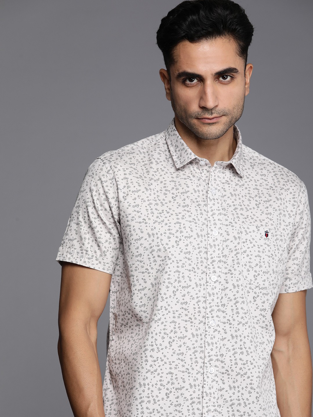 

Louis Philippe Jeans Slim Fit Floral Printed Pure Cotton Casual Shirt, Grey