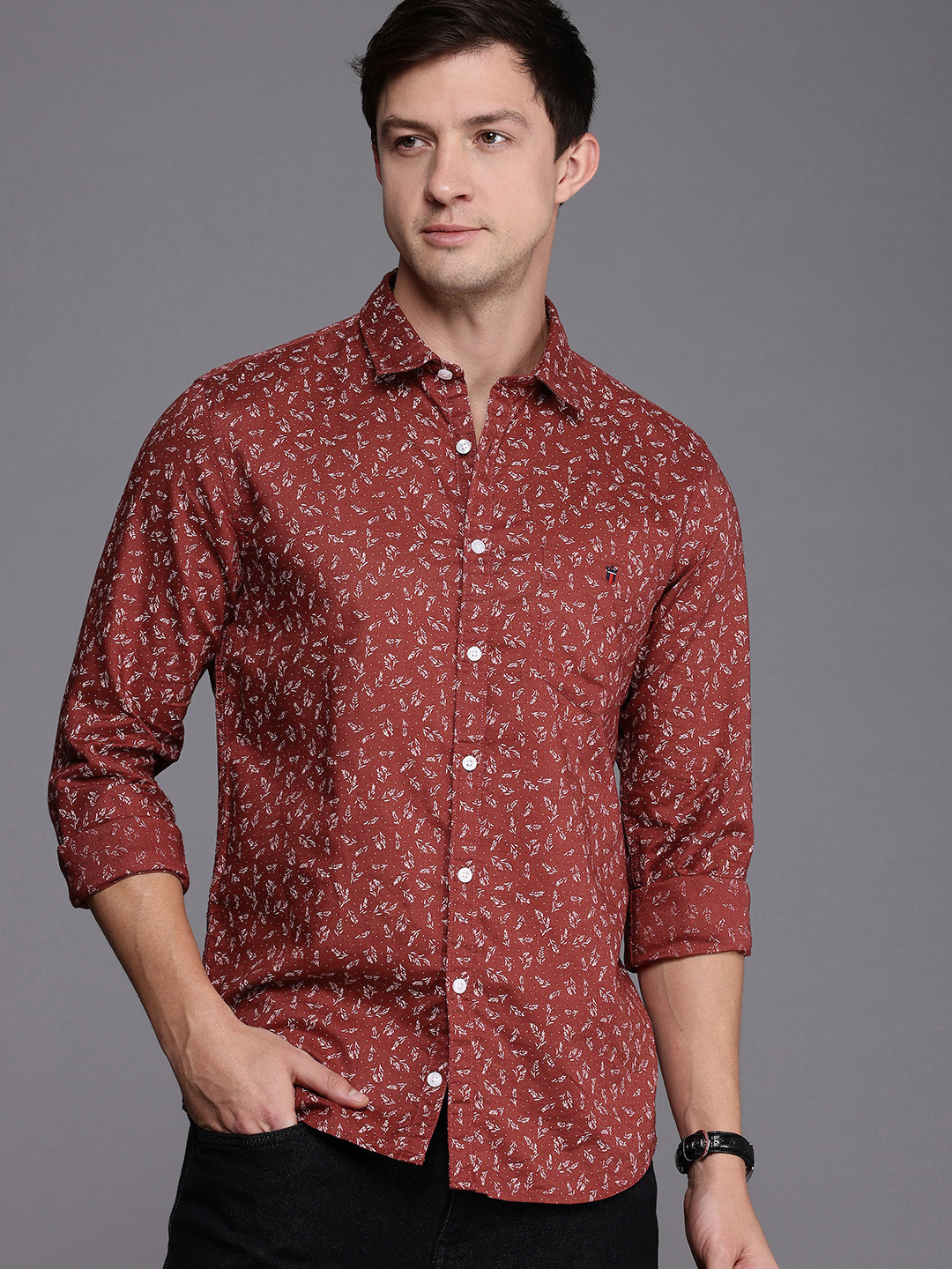 

Louis Philippe Jeans Cotton-Linen Super Slim Fit Tropical Printed Casual Shirt, Maroon