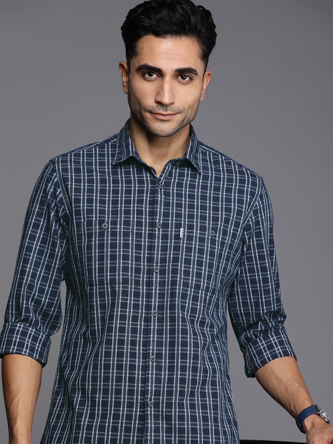 

Louis Philippe Jeans Slim Fit Checked Pure Cotton Casual Shirt, Navy blue