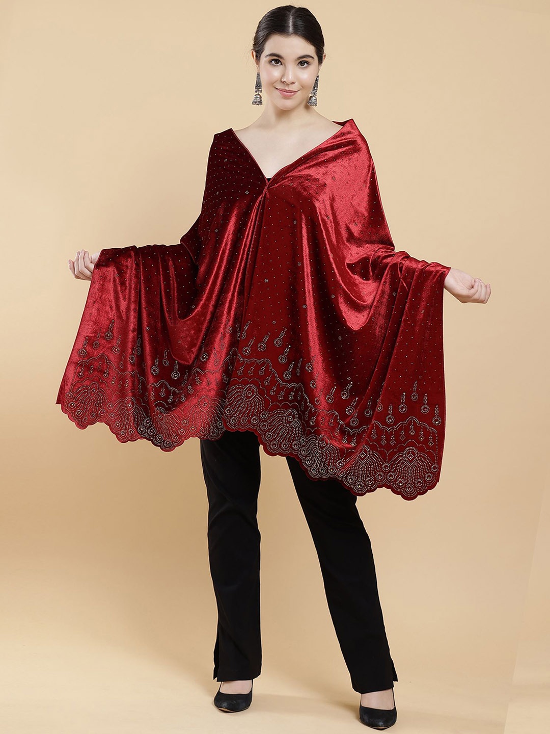

Moda Chales Embellished Velvet Shawl, Red
