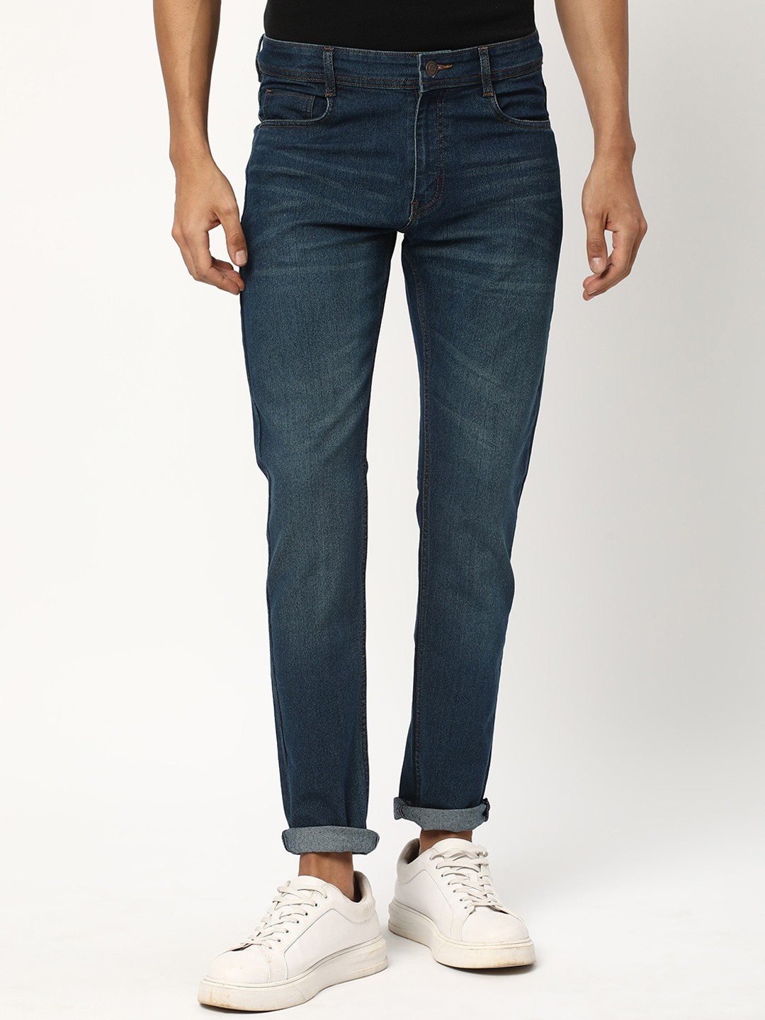 

R&B Men Slim Fit Clean Look Light Fade Jeans, Blue