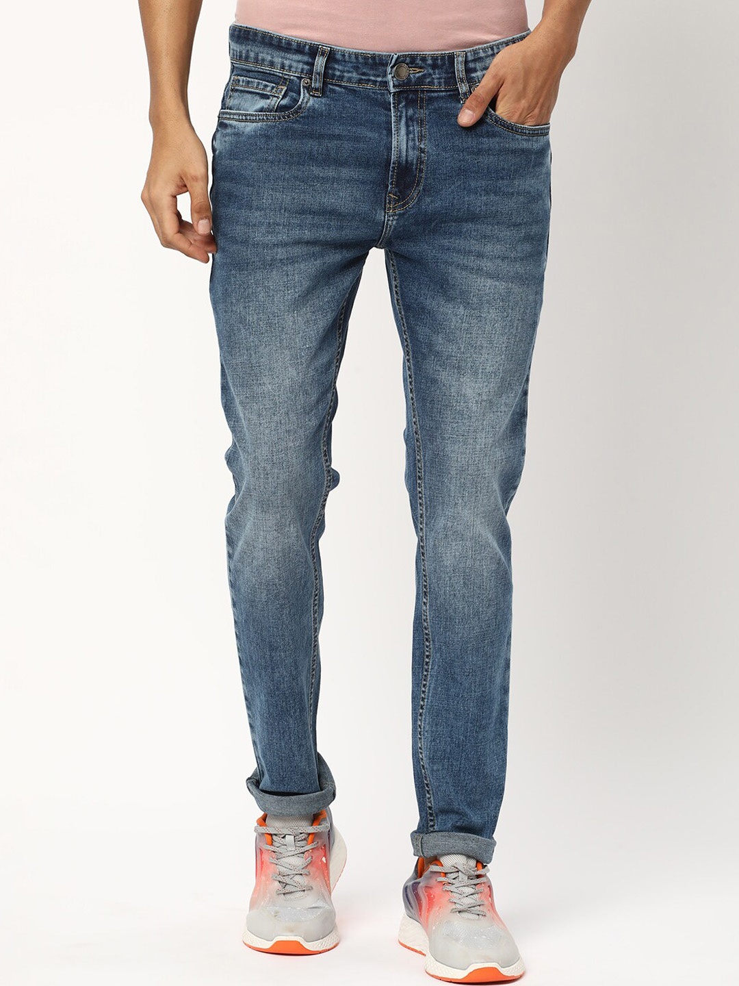 

R&B Men Blue Slim Fit Mid-Rise Clean Look Light Fade Cotton Jeans