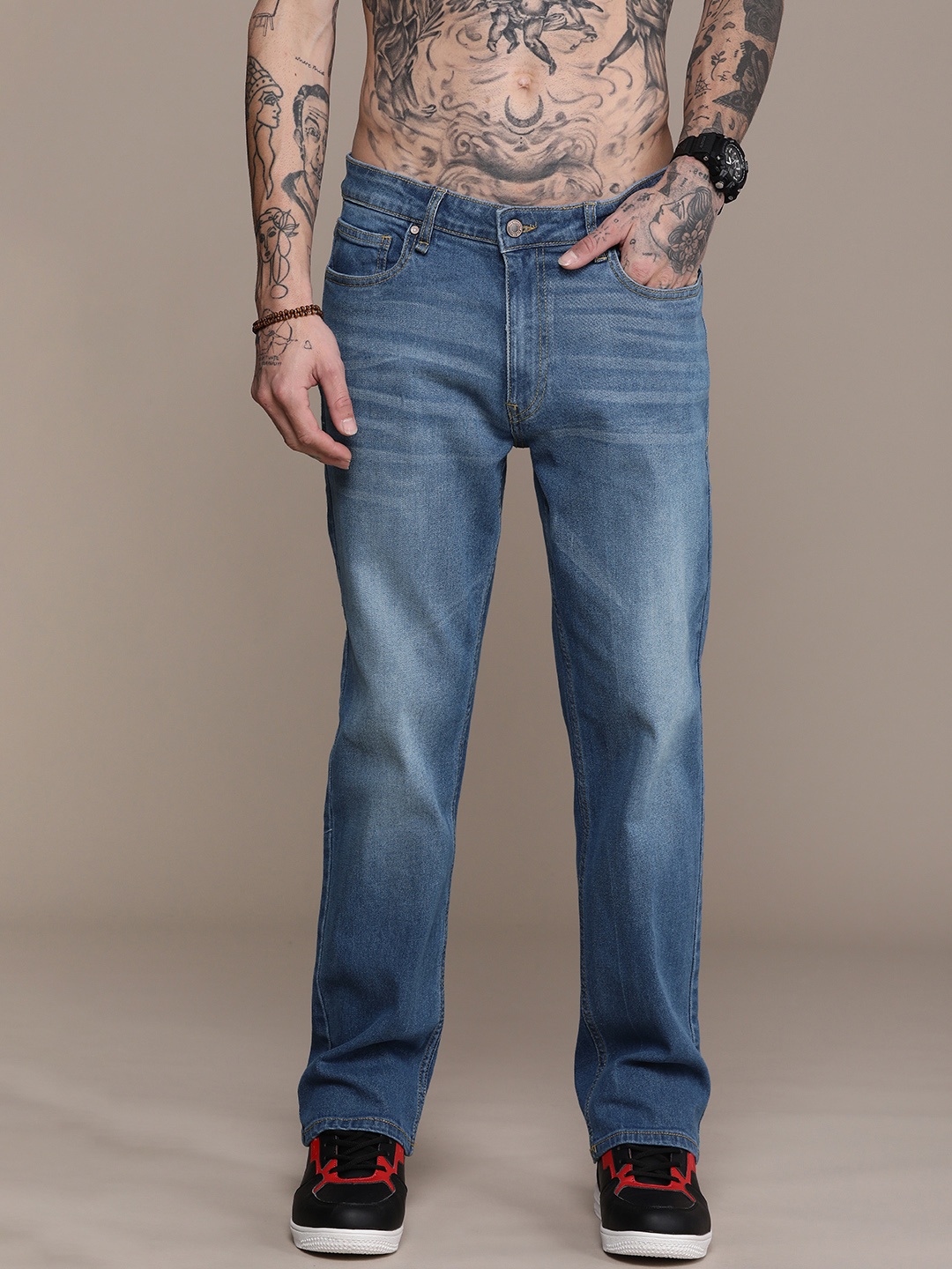 

The Roadster Life Co. Men Heavy Fade Stretchable Jeans, Blue