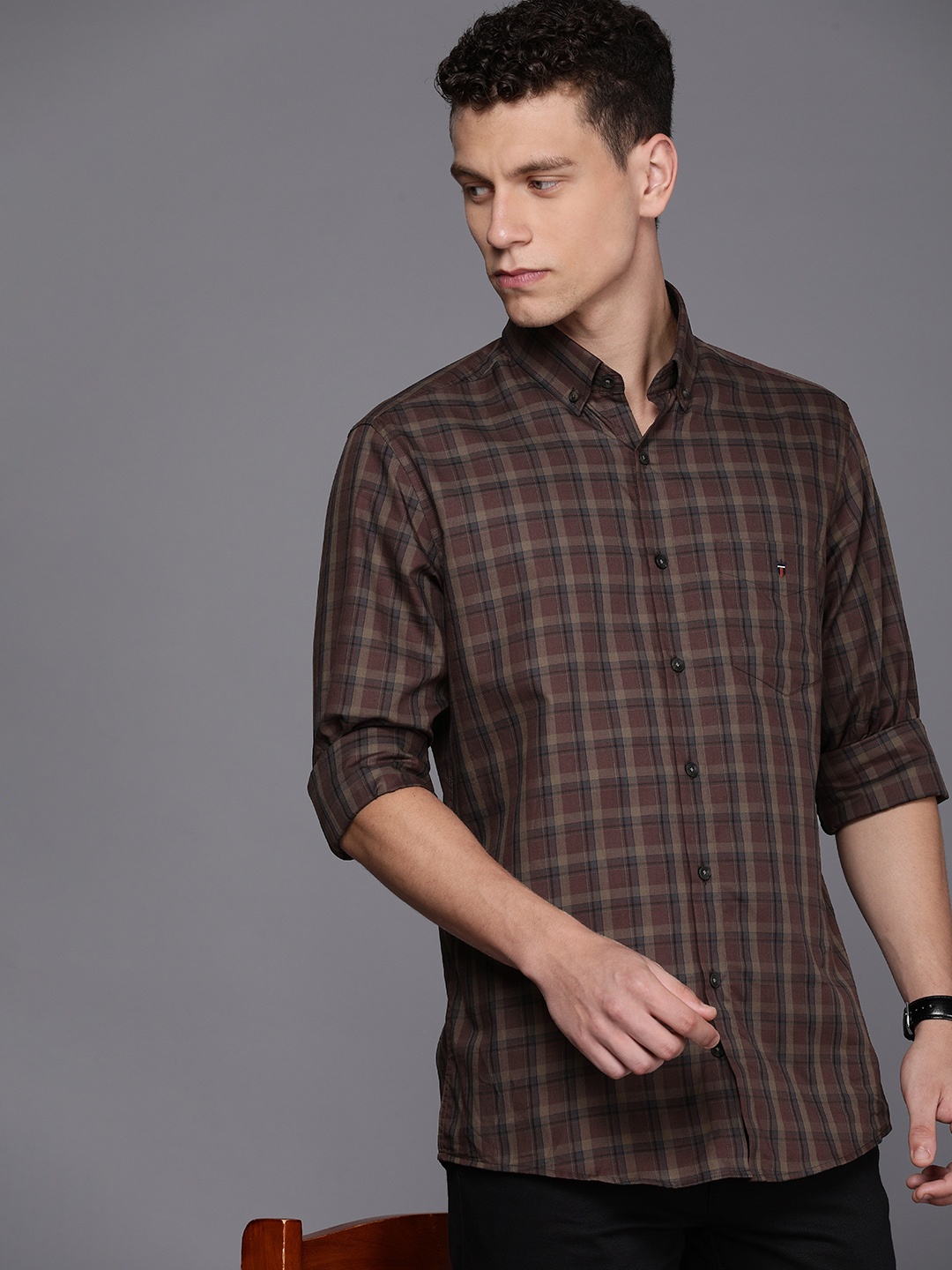 

Louis Philippe Sport Pure Cotton Slim Fit Checked Casual Shirt, Brown
