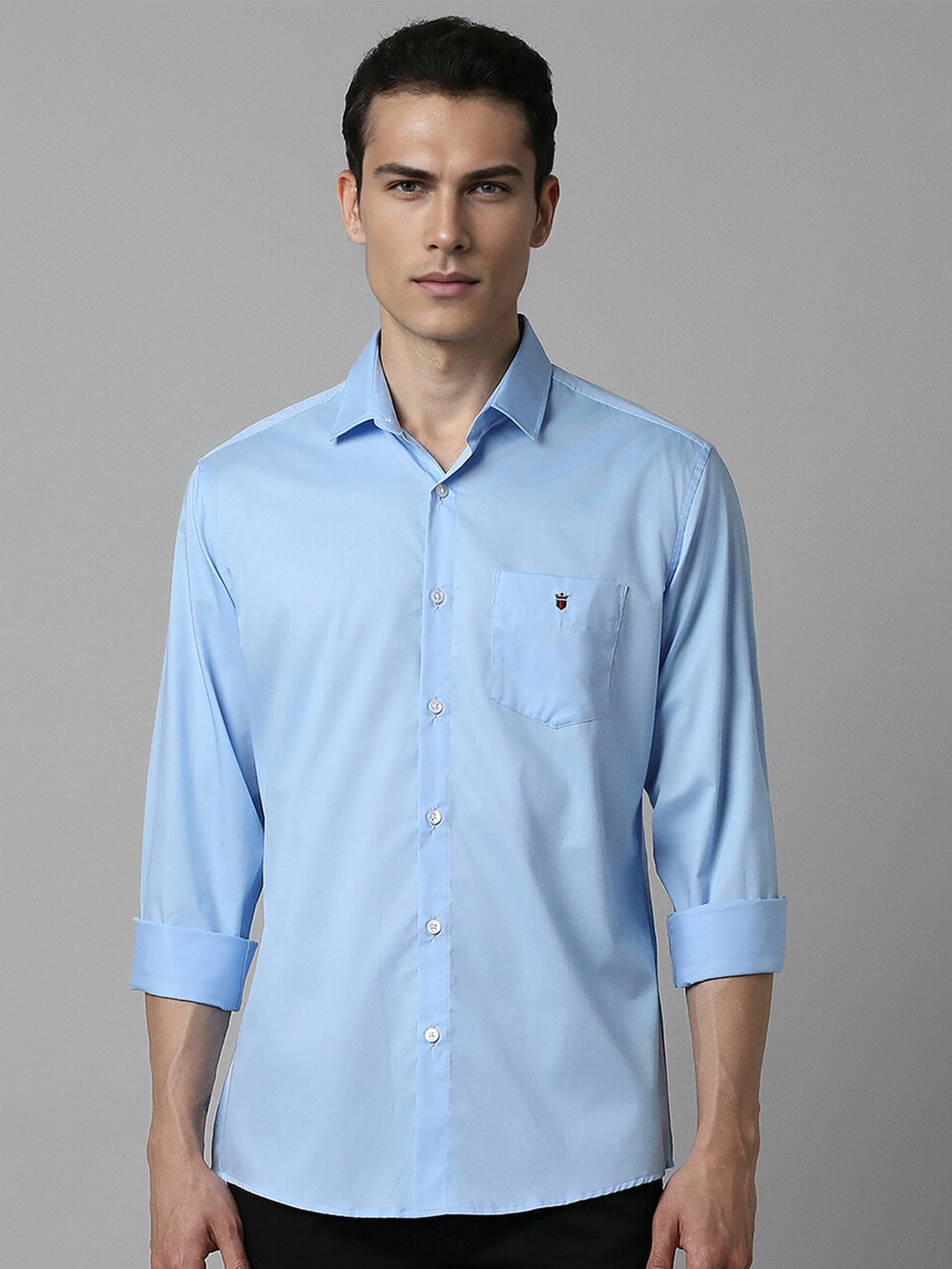 

Louis Philippe Sport Slim Fit Spread Collar Pure Cotton Casual Shirt, Blue