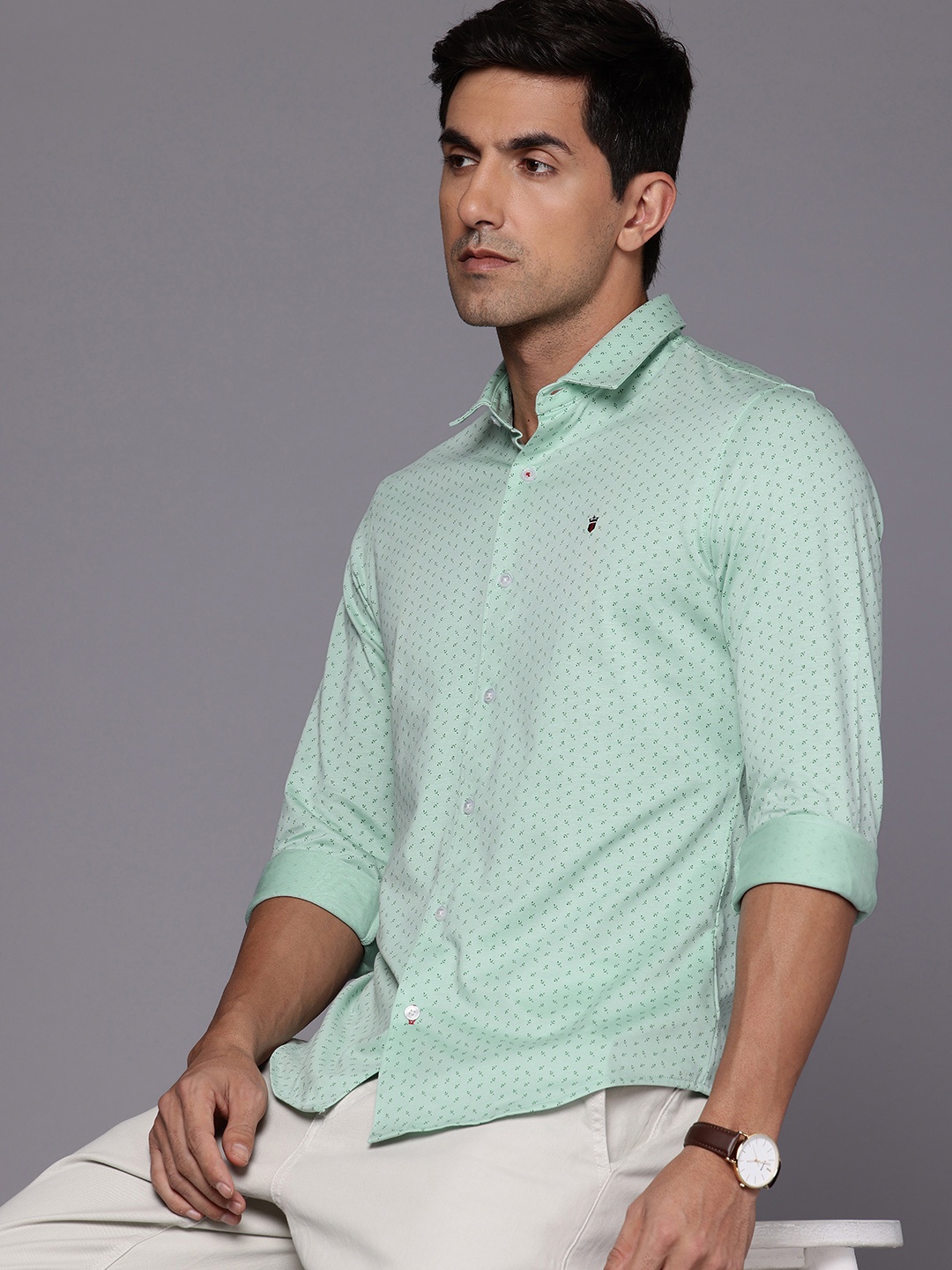 

Louis Philippe Sport Pure Cotton Smart Slim Fit Floral Printed Casual Shirt, Green