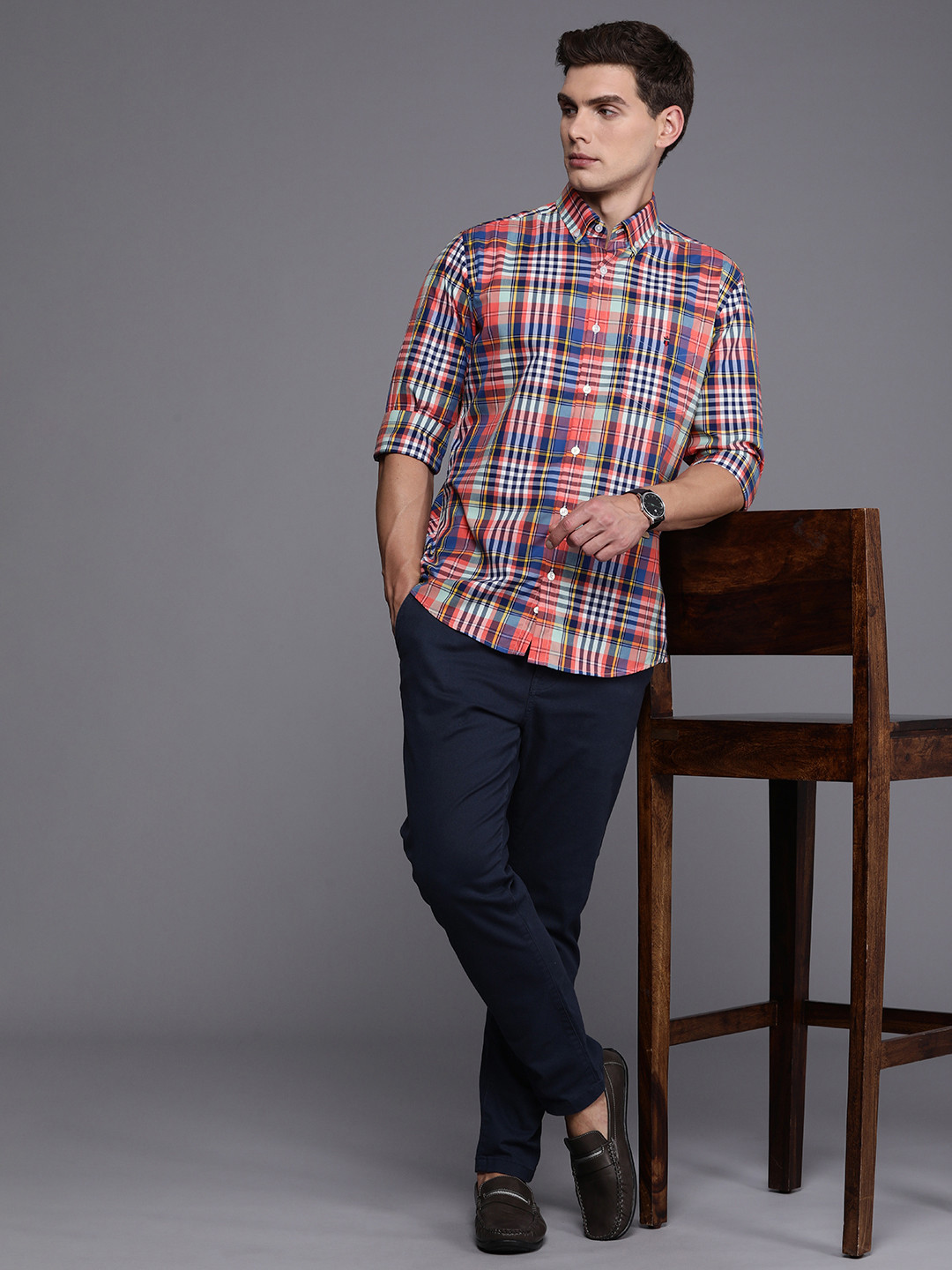 

Louis Philippe Sport Men Pure Cotton Slim Fit Tartan Checks Casual Shirt, Peach