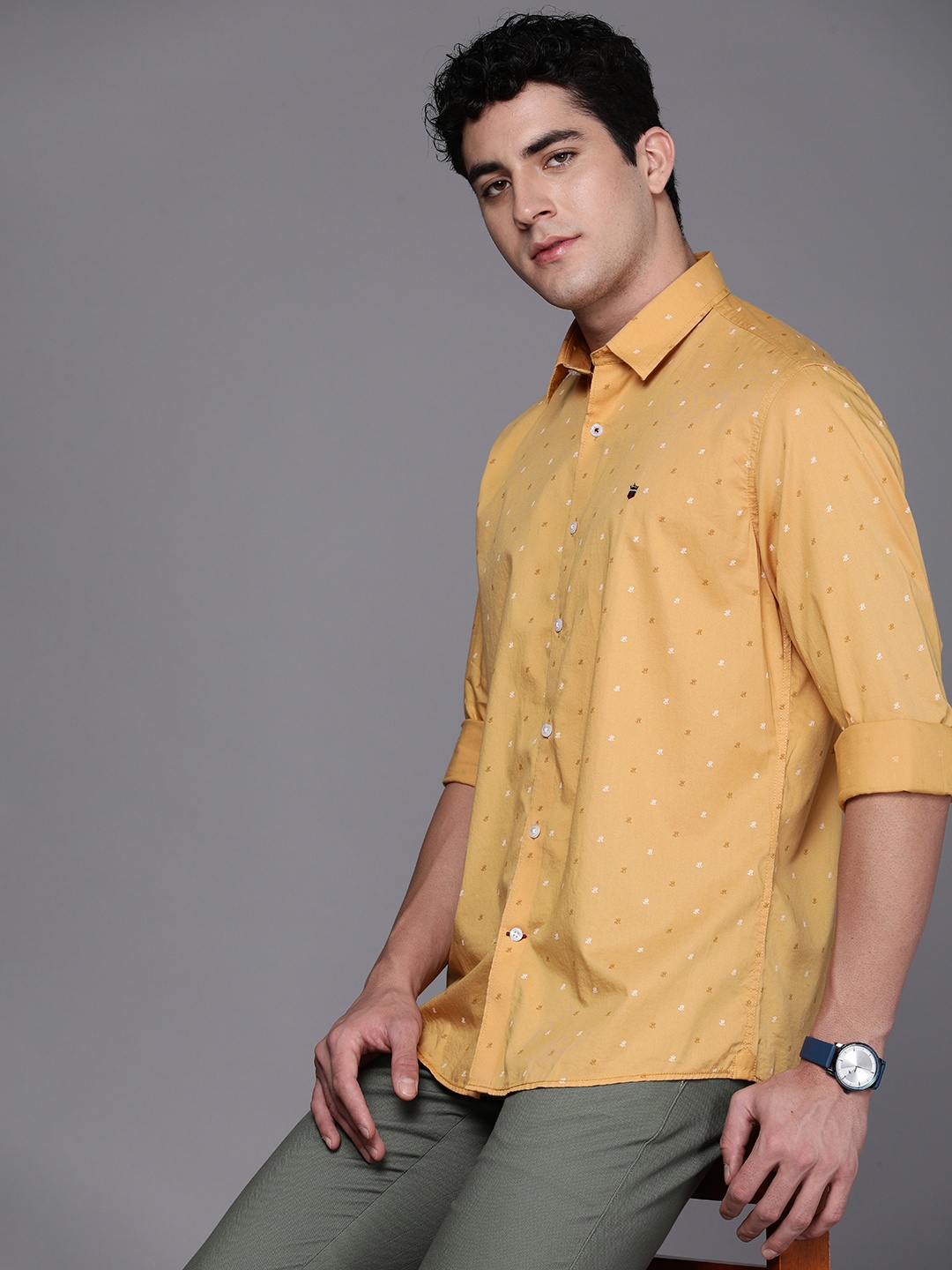 

Louis Philippe Sport Brand Logo Printed Slim Fit Pure Cotton Casual Shirt, Yellow