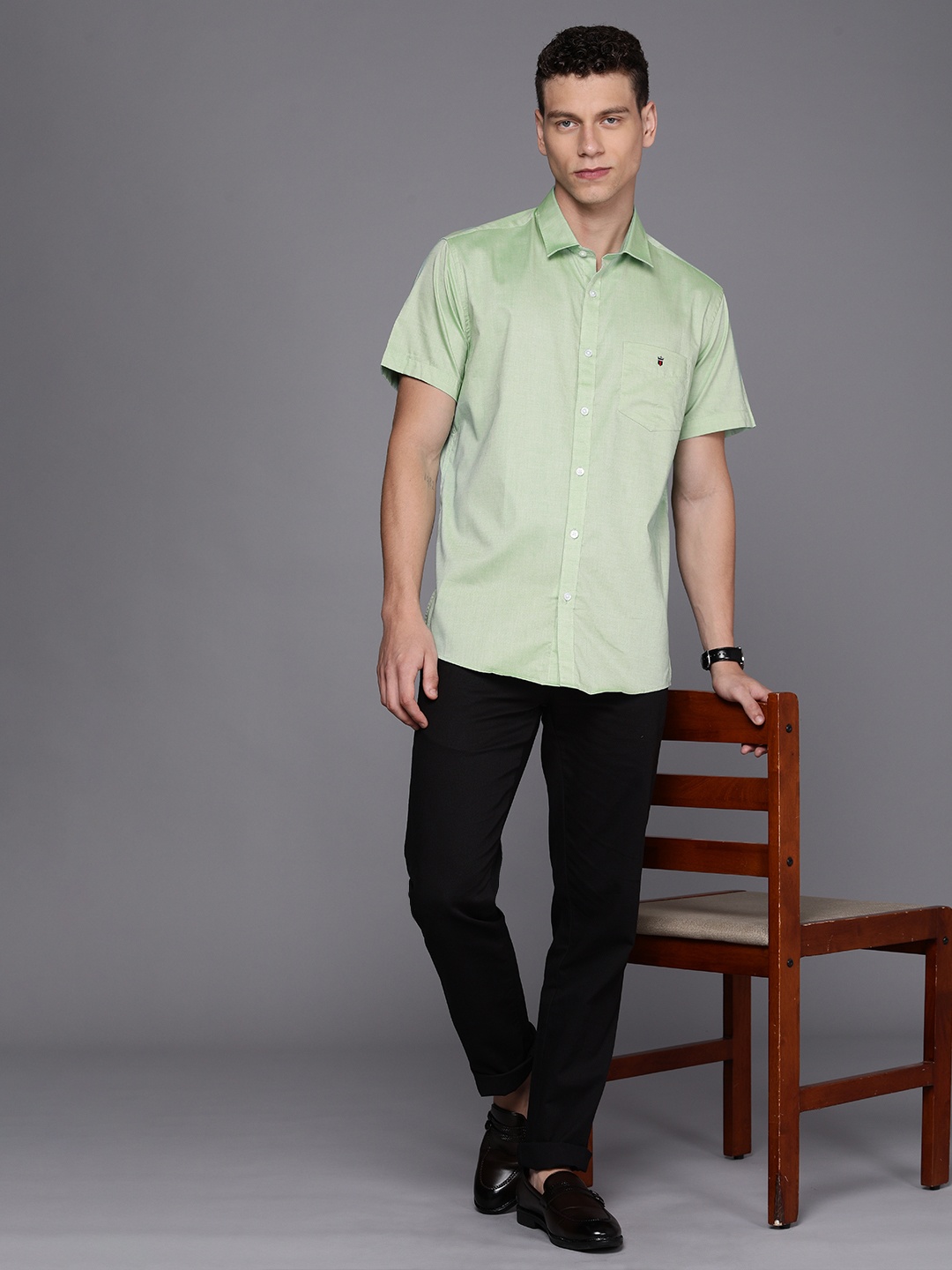 

Louis Philippe Sport Pure Cotton Slim Fit Casual Shirt, Green