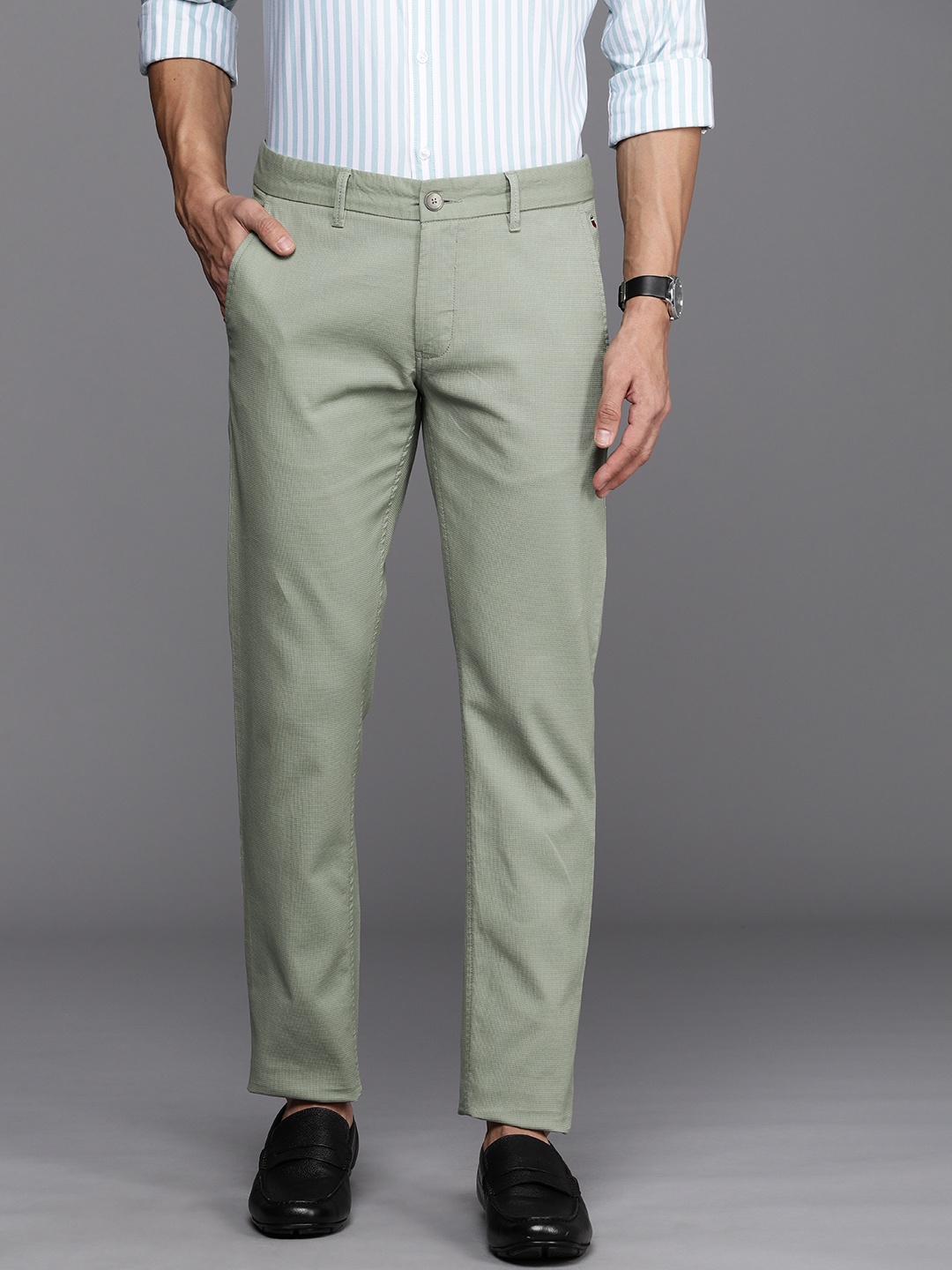 

Louis Philippe Sport Men Textured Super Slim Fit Trousers, Green