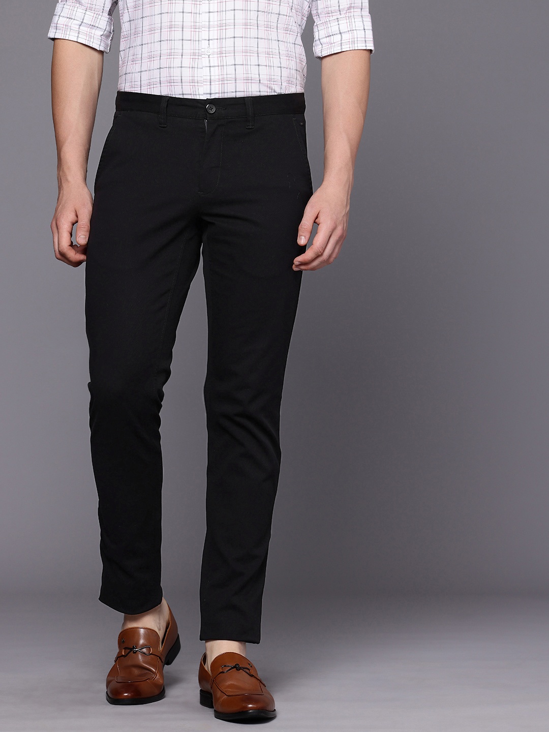 

Louis Philippe Sport Men Tapered Fit Chinos Trousers, Black