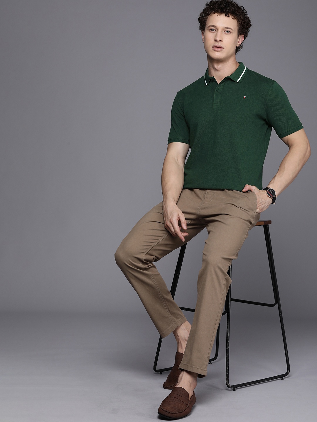 

Louis Philippe Sport Solid Polo Collar Pure Cotton Slim Fit T-shirt, Green