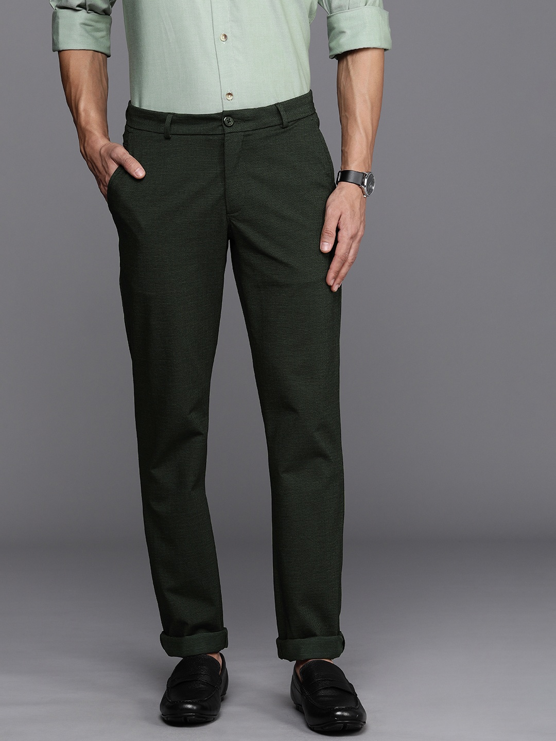 

Louis Philippe Sport Men Textured Tapered Fit Trousers, Green