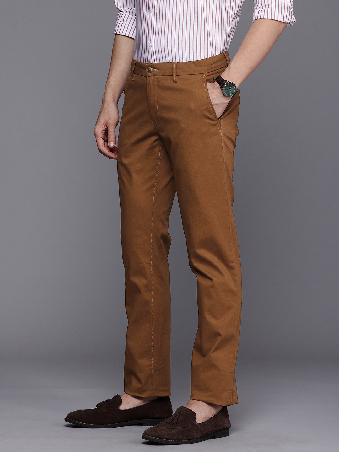 

Louis Philippe Sport Men Slim Fit Trousers, Brown
