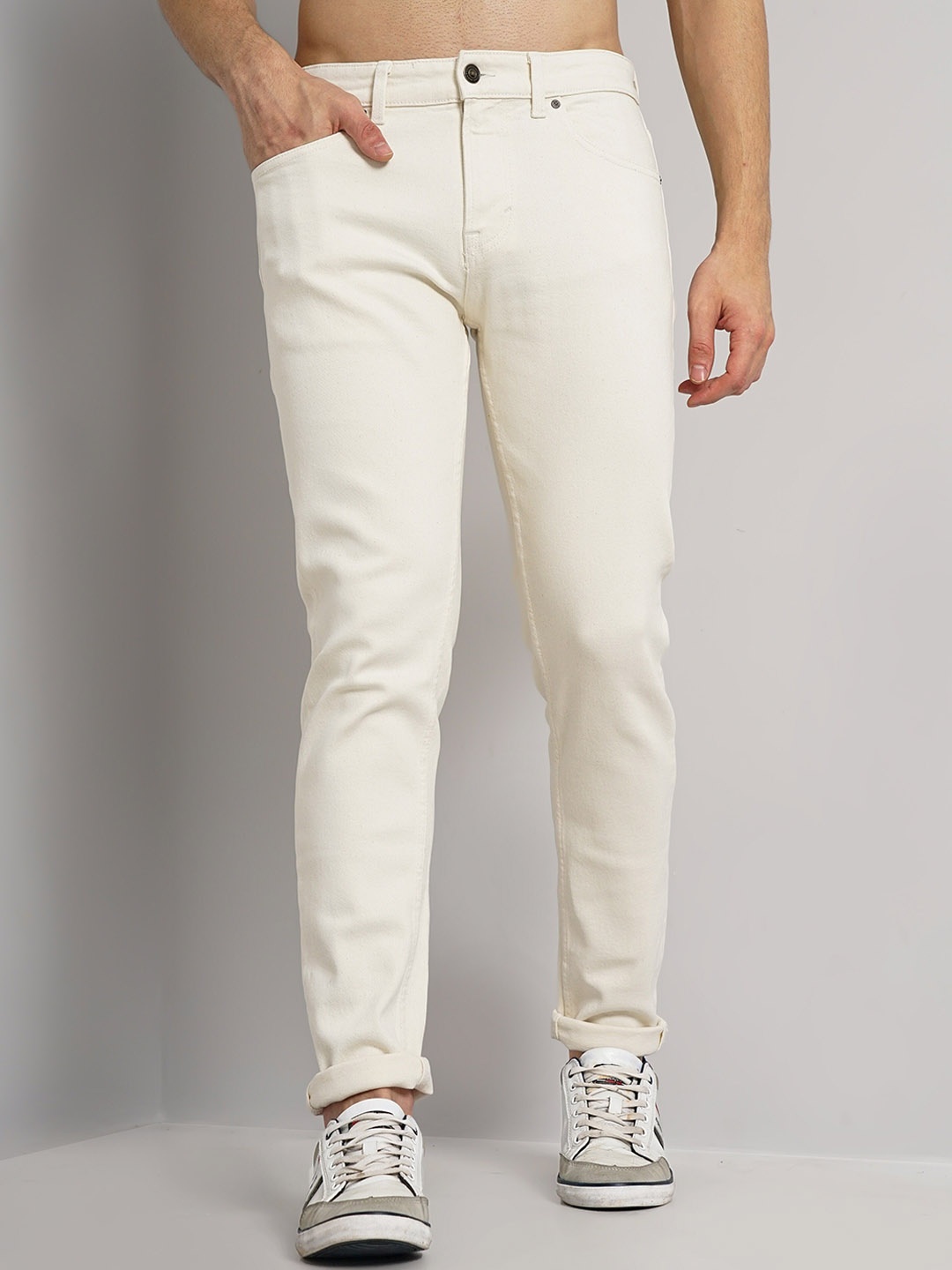 

Celio Men Mid-Rise Stretchable Cotton Jeans, White