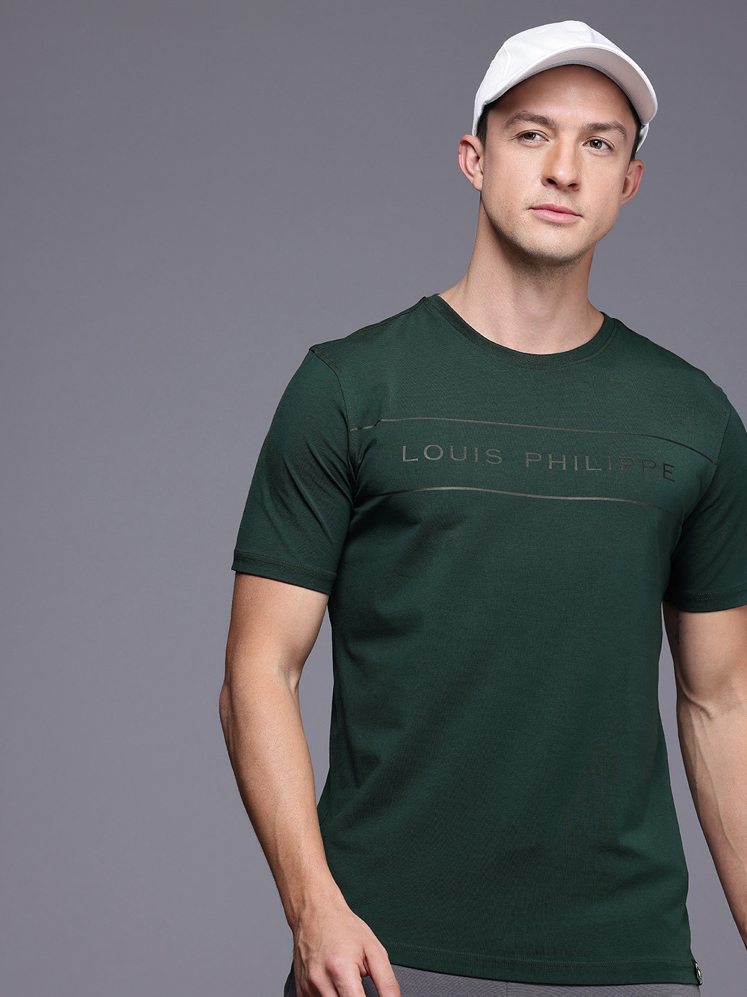 

Louis Philippe ATHPLAY Typography Printed Slim Fit T-Shirt, Green