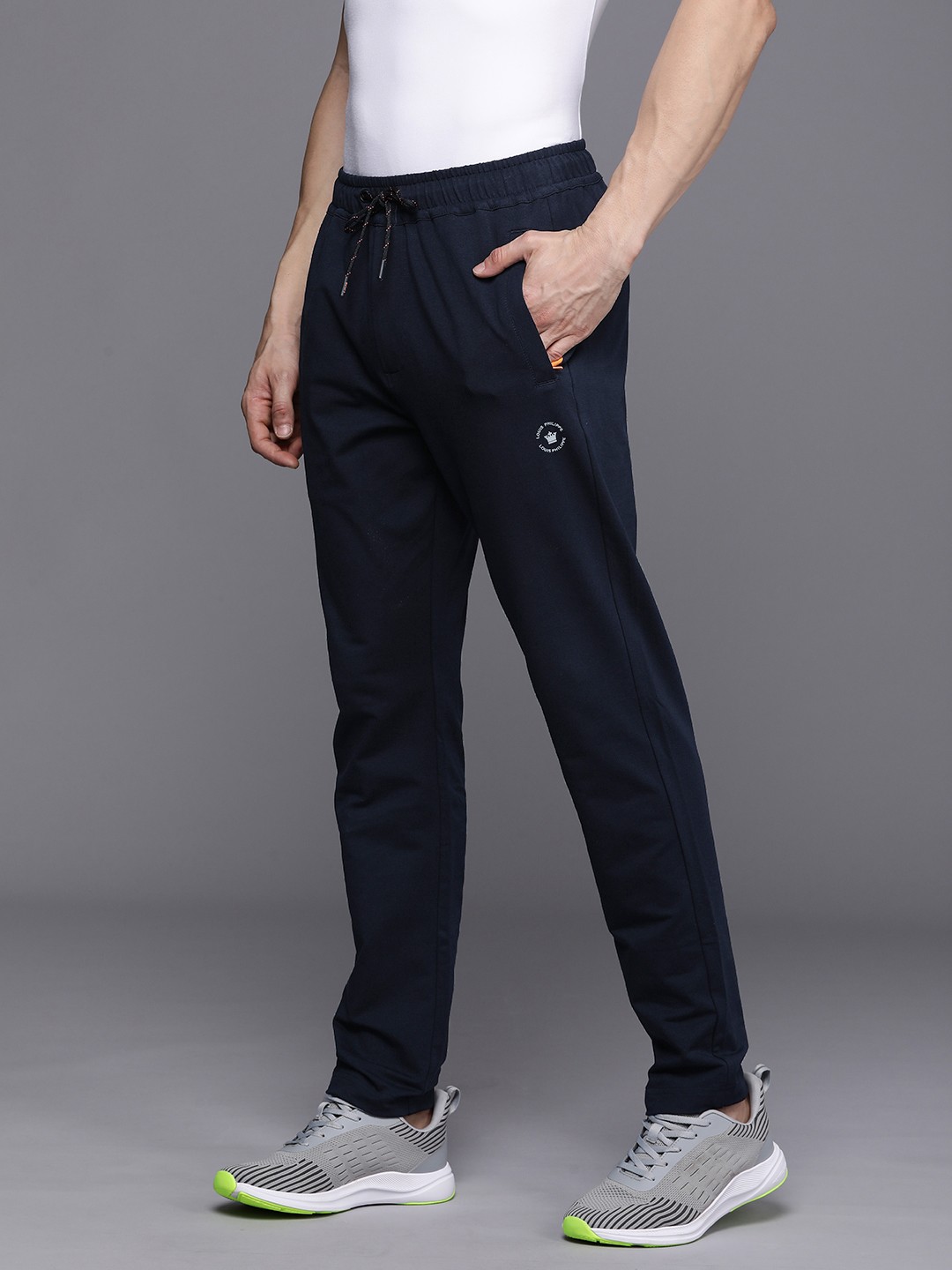 

Louis Philippe ATHPLAY Men Slim Fit Track Pants, Navy blue