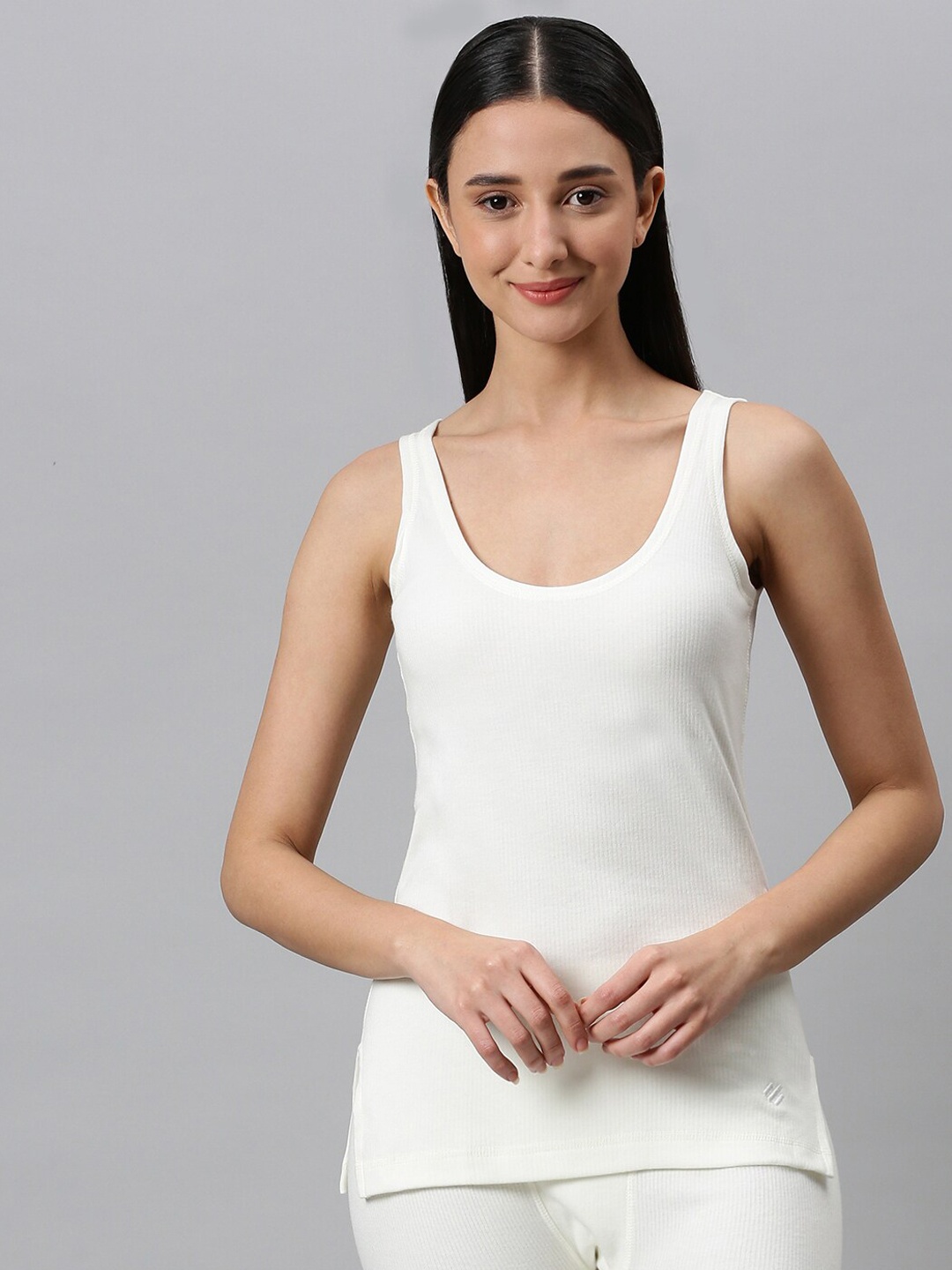 

ONN Ribbed Scoop Neck Cotton Thermal Top, White