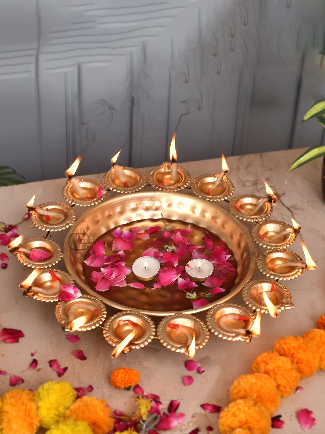

COOPTIC Beige Deepak Shape Tealights Candle Holder Bowl